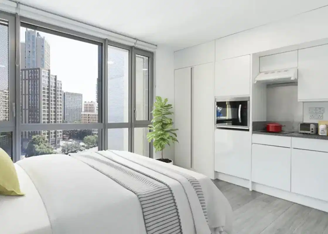 Silver Studio Street View Mid Level - Bedroom