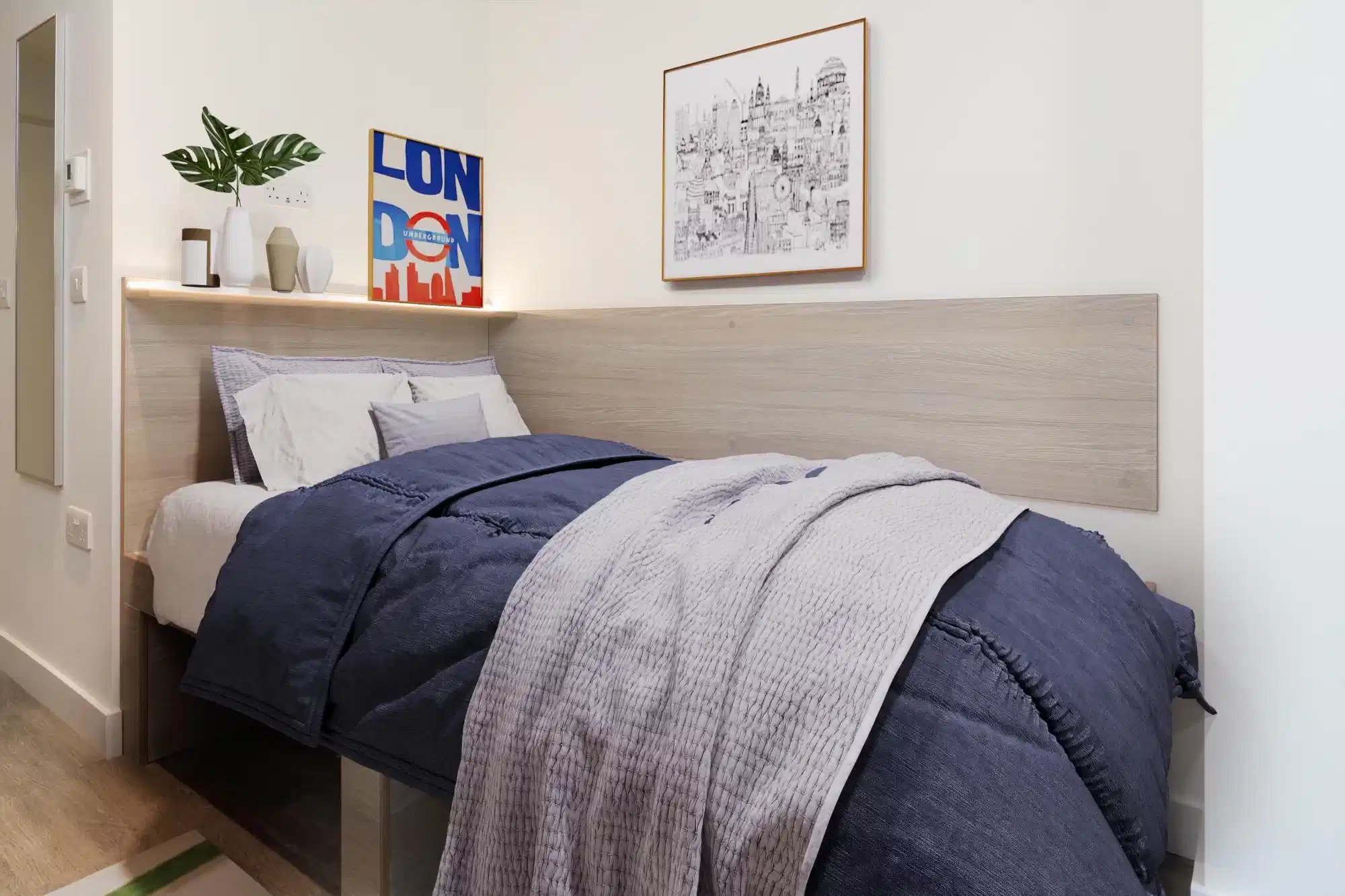 Bronze Studio Lower Level - Bedroom
