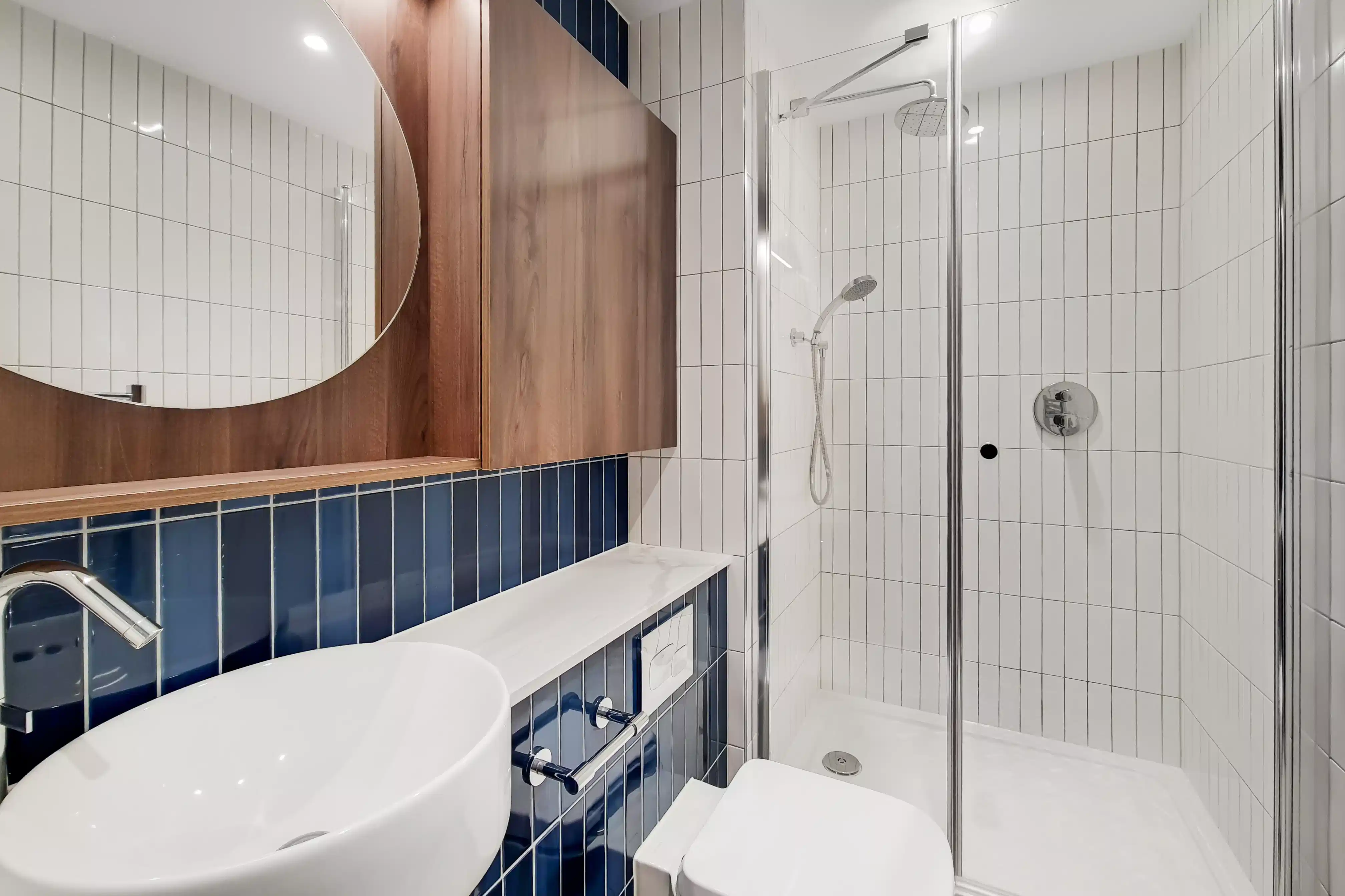 2 Bedroom Apartment - Bathroom