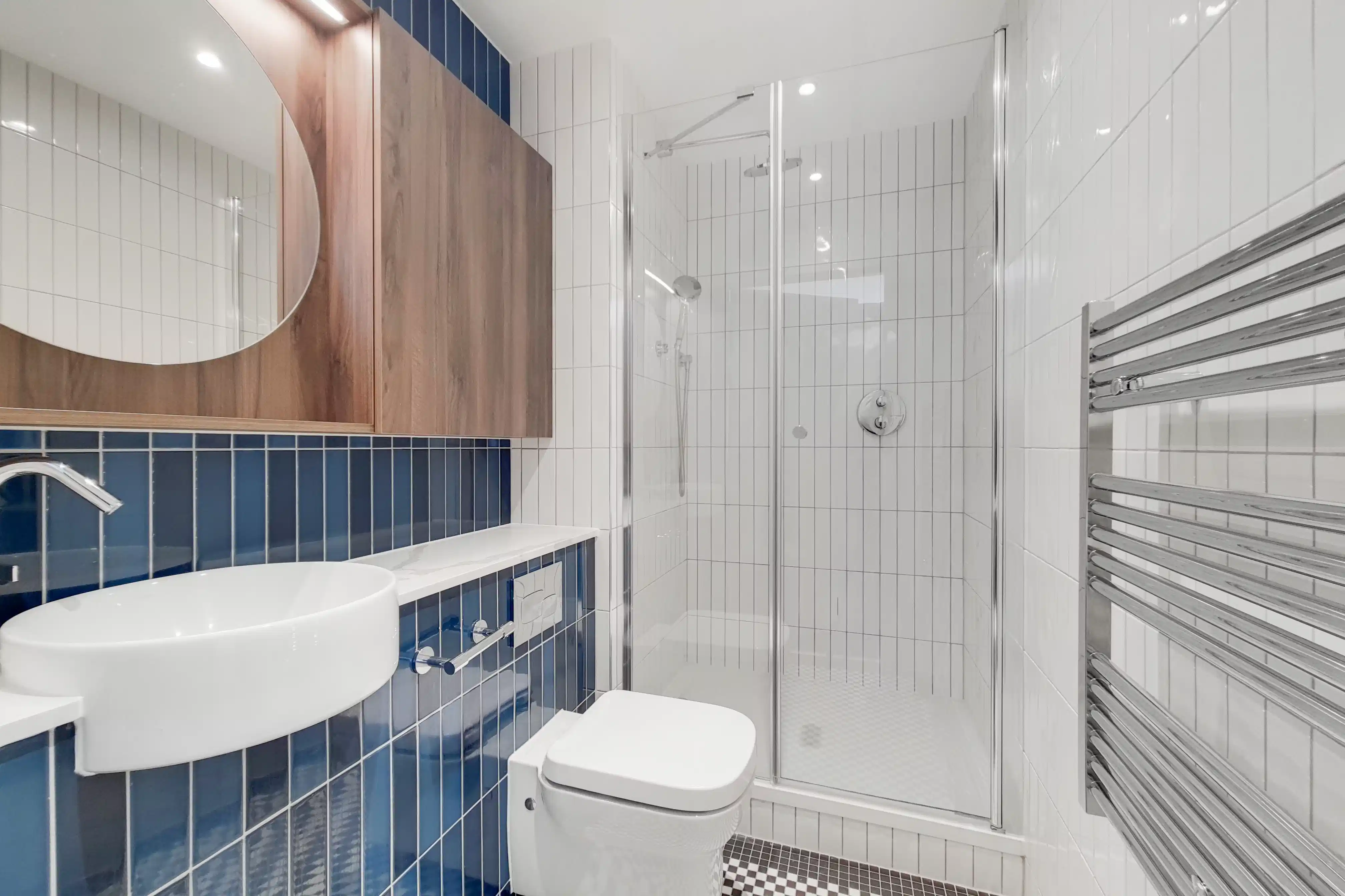2 Bedroom Apartment - Bathroom