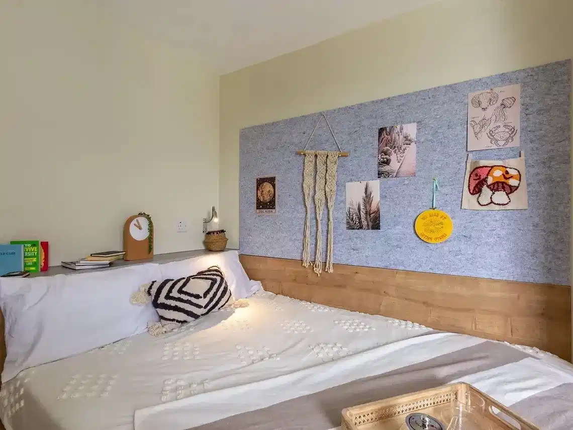 Large En-Suite - Bedroom