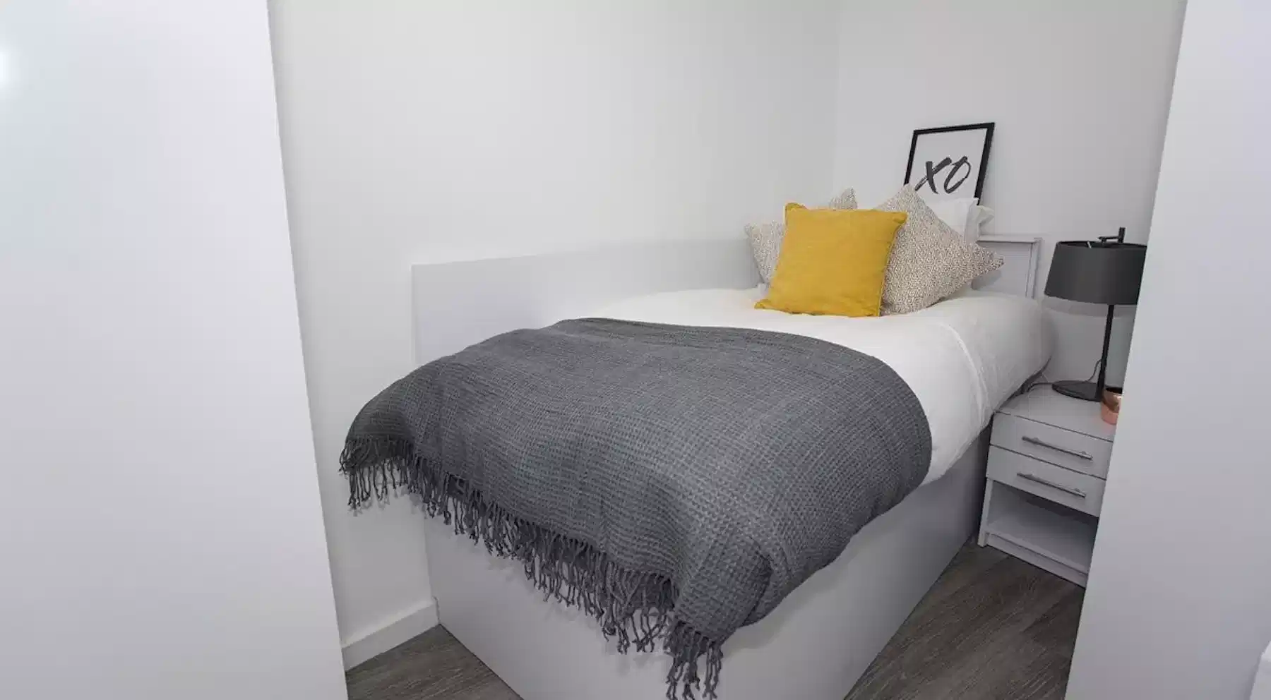 Twin Studio - Bedroom