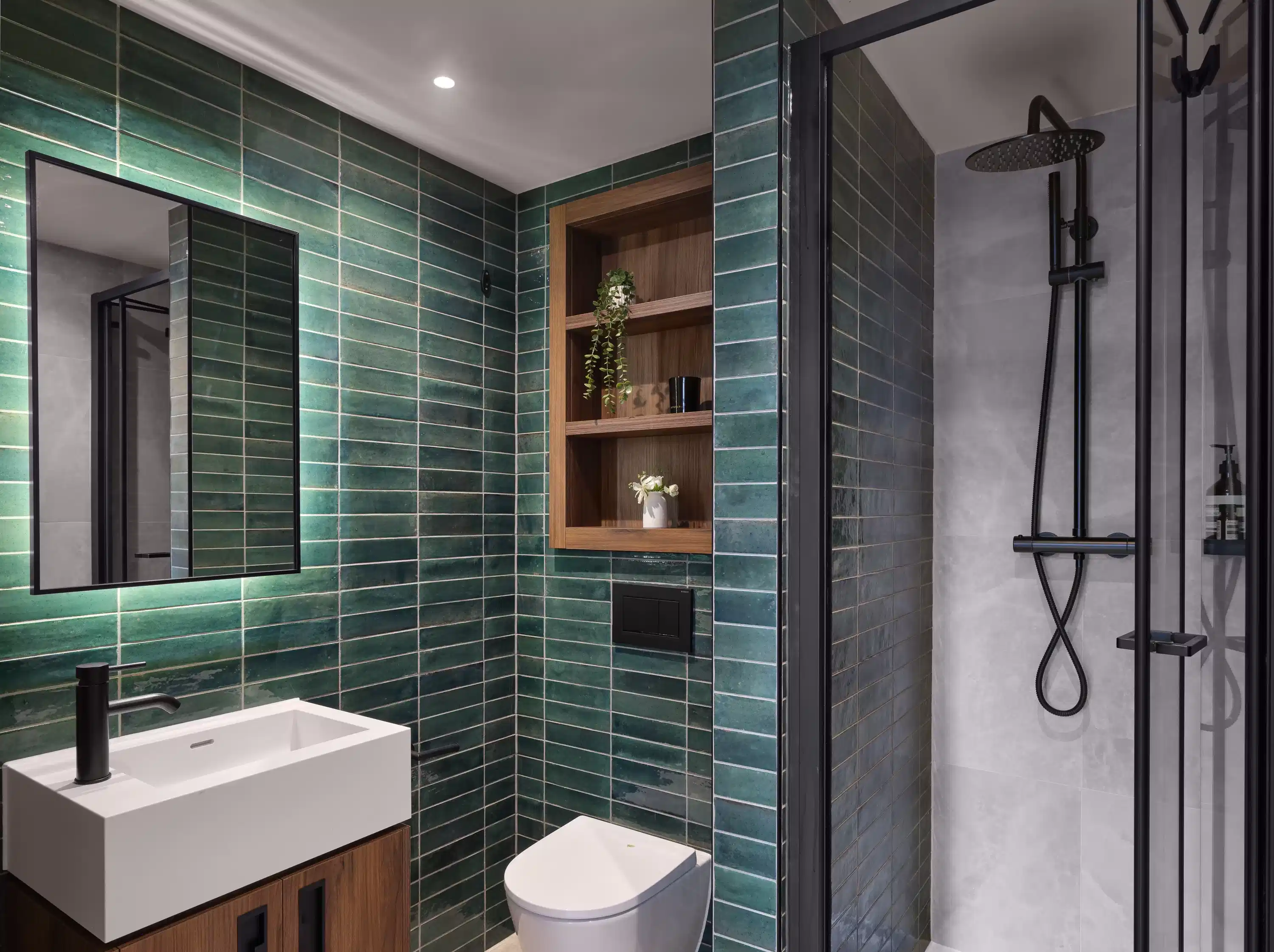 Standard Studio - Bathroom