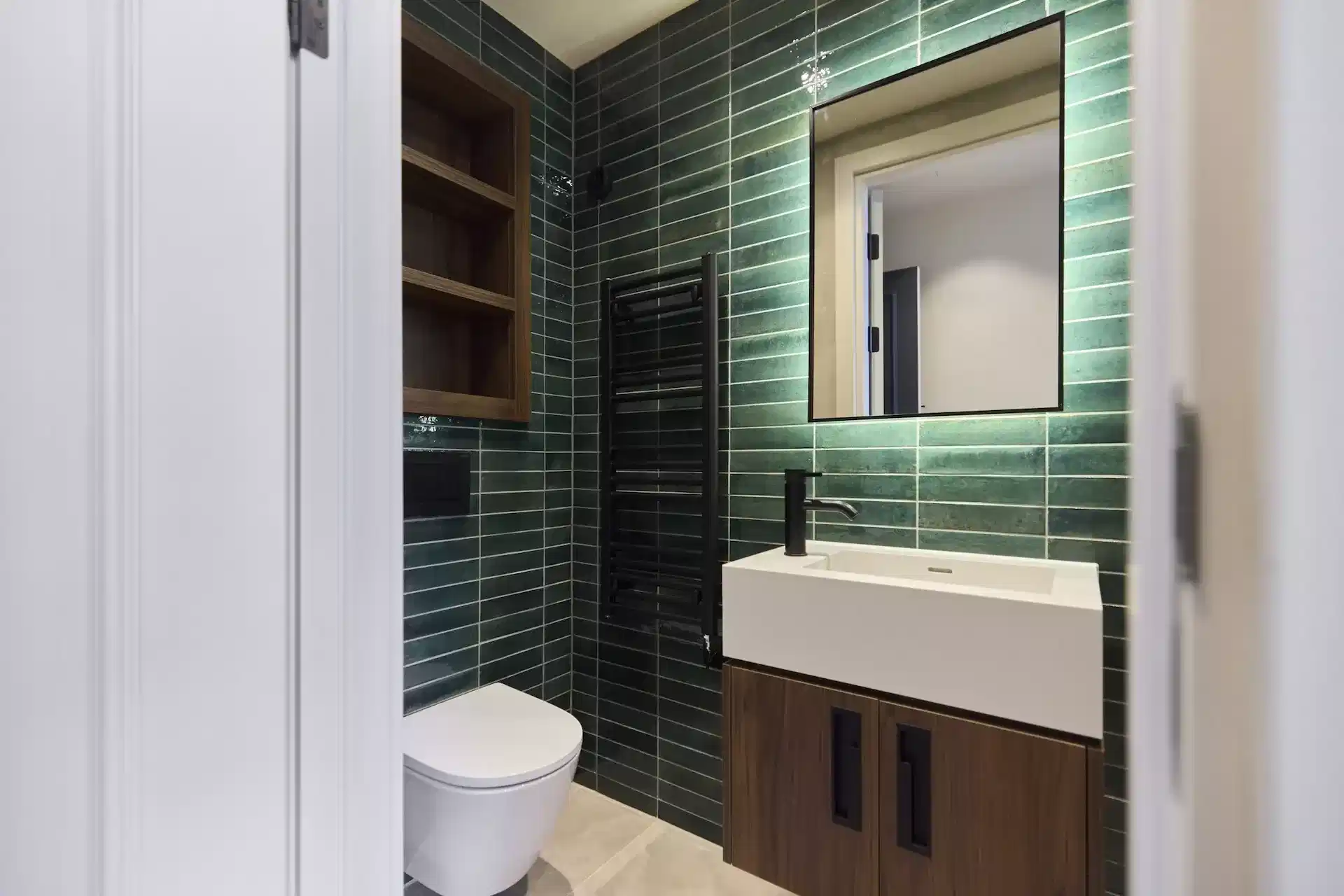 Premium Studio - Bathroom