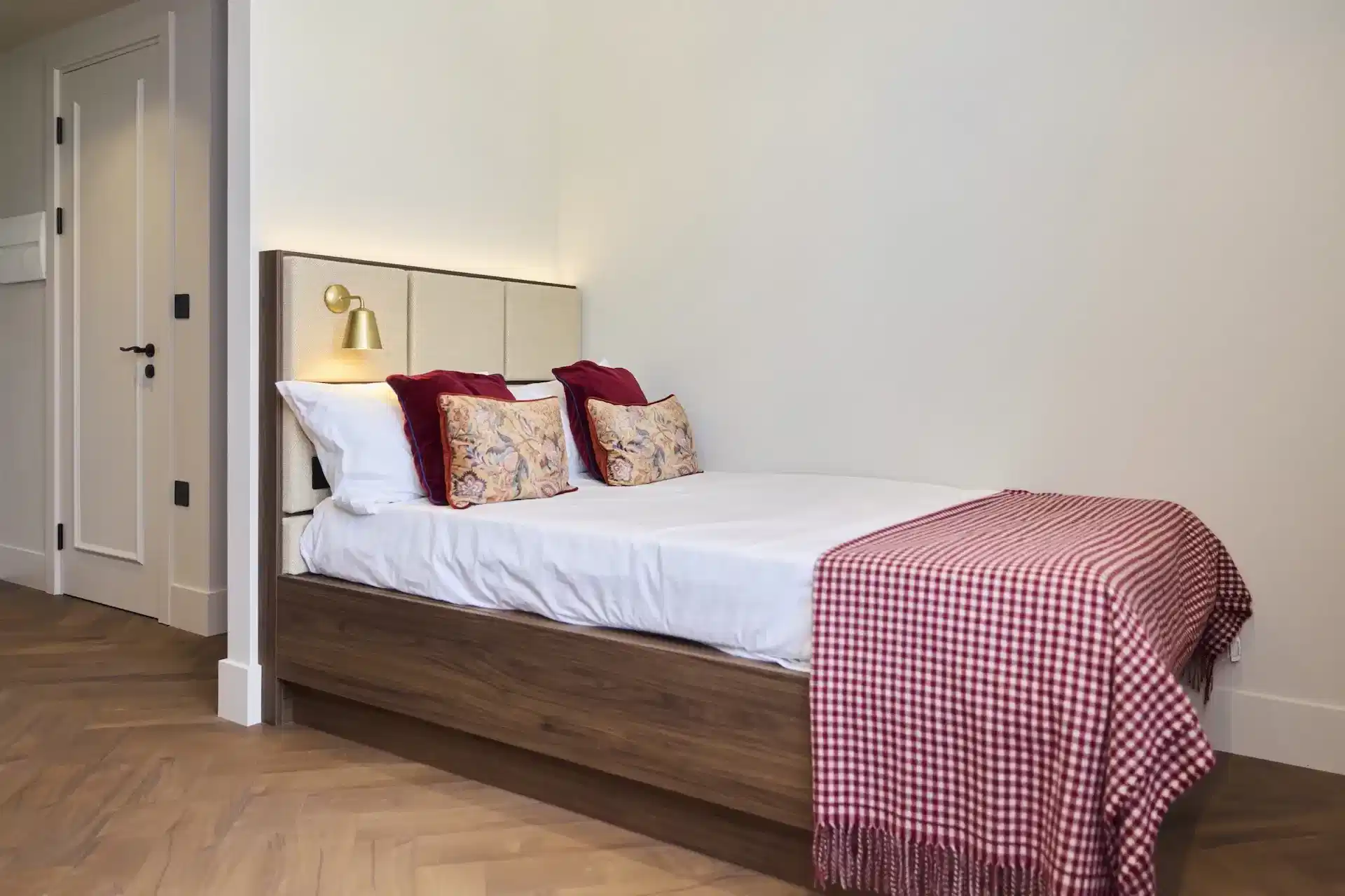 Premium Studio - Bedroom