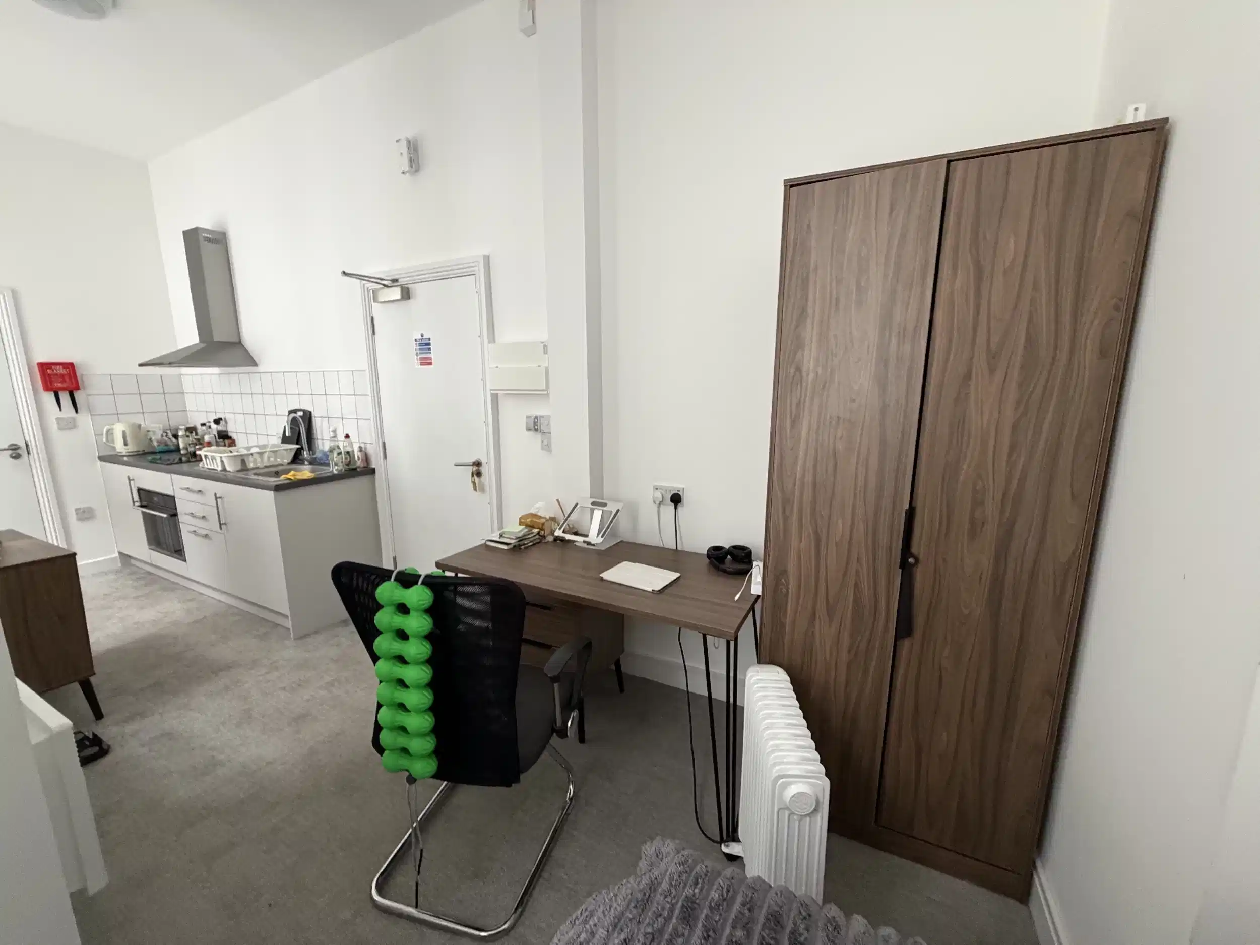 Silver Studio Plus - Kitchen