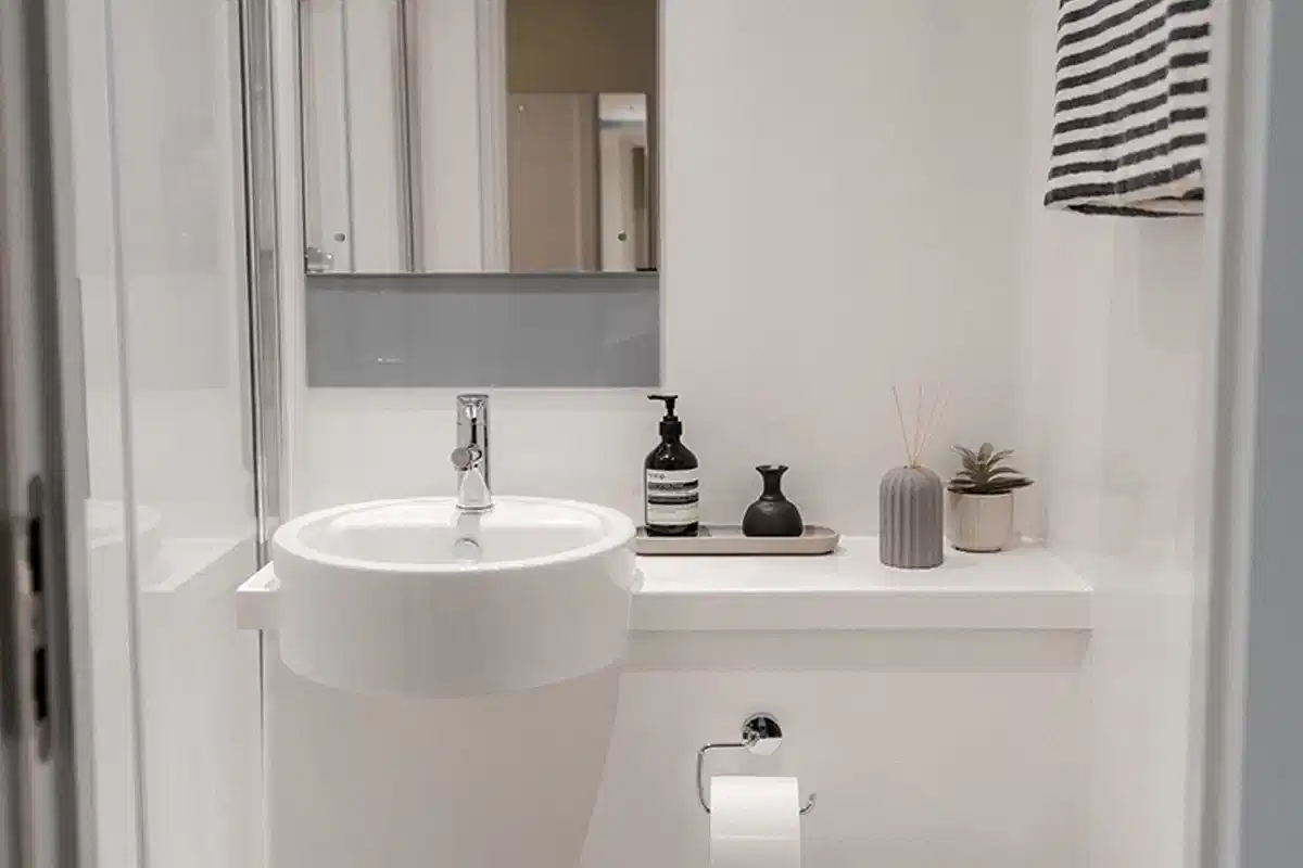 Premium En-Suite - Bathroom