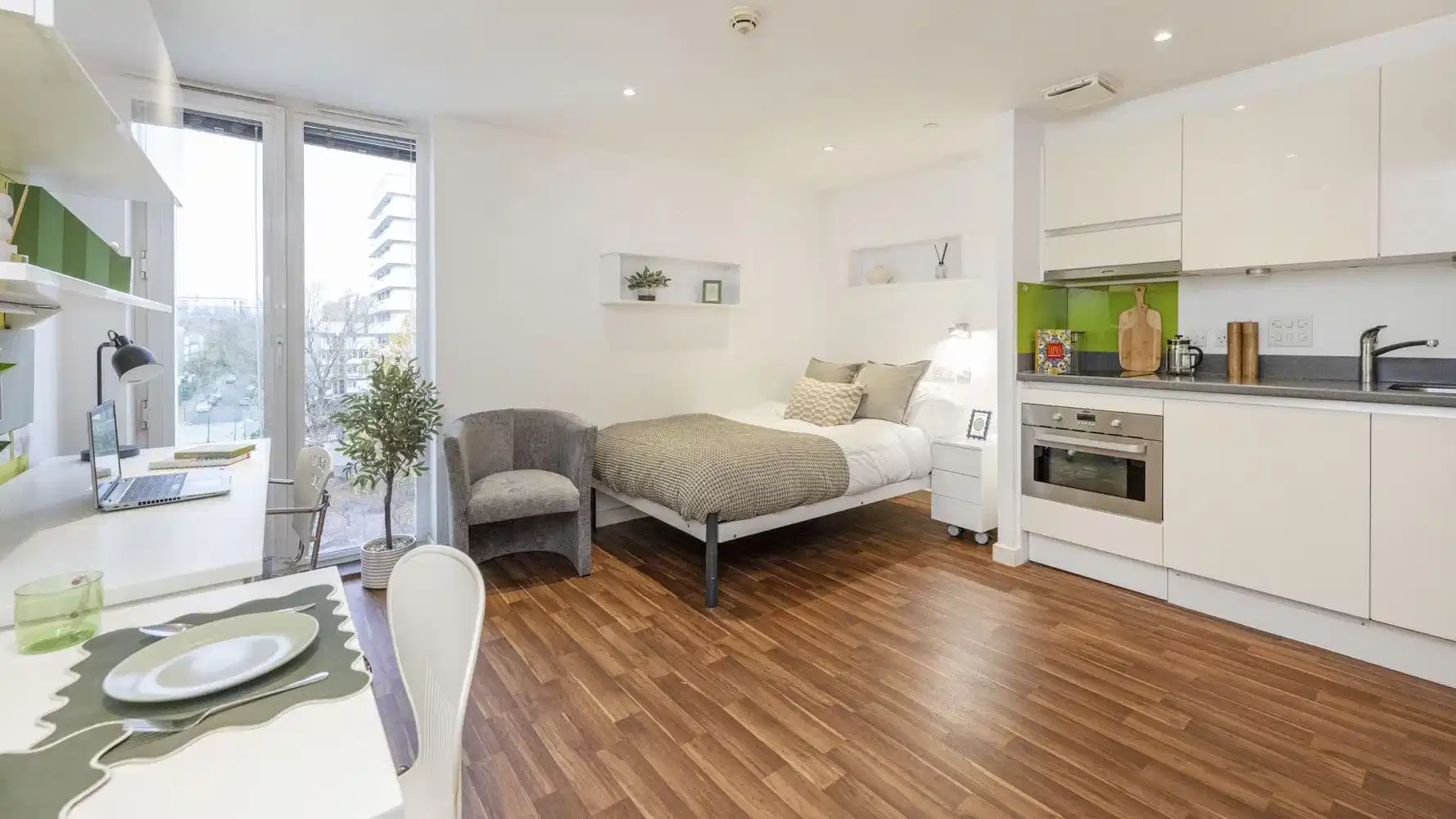 Premium Upper Floor - Bedroom