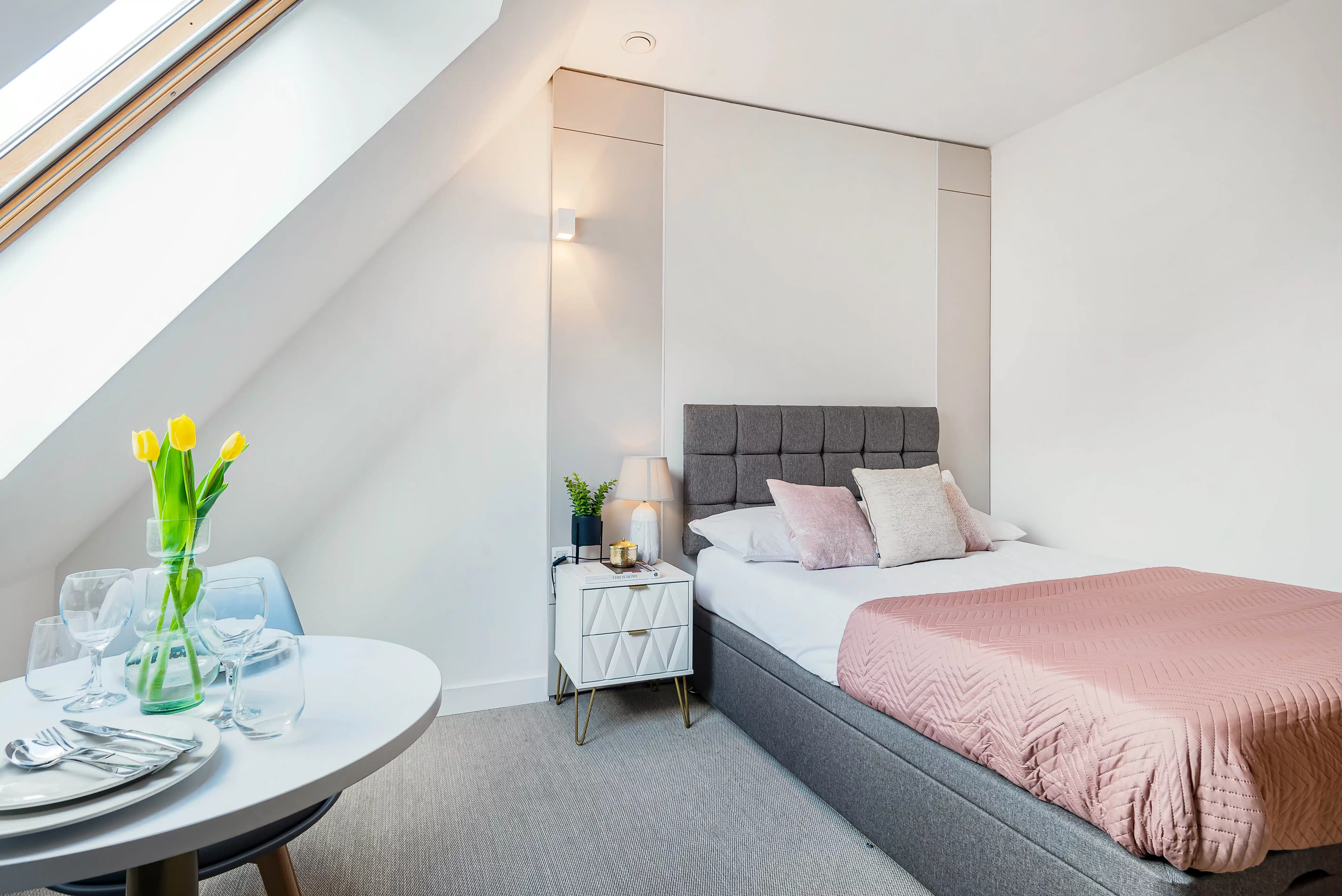 Compact Plus Studio - Bedroom