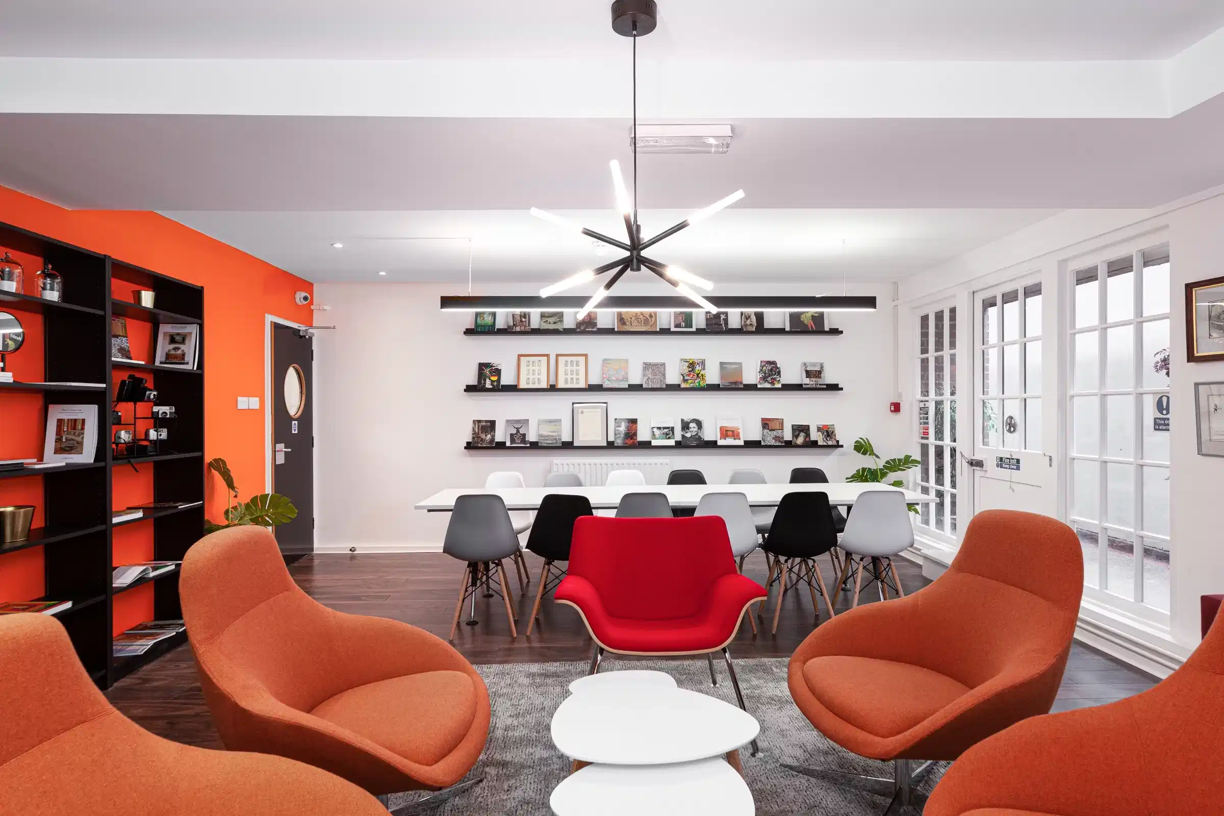 Classic Room - Common Area