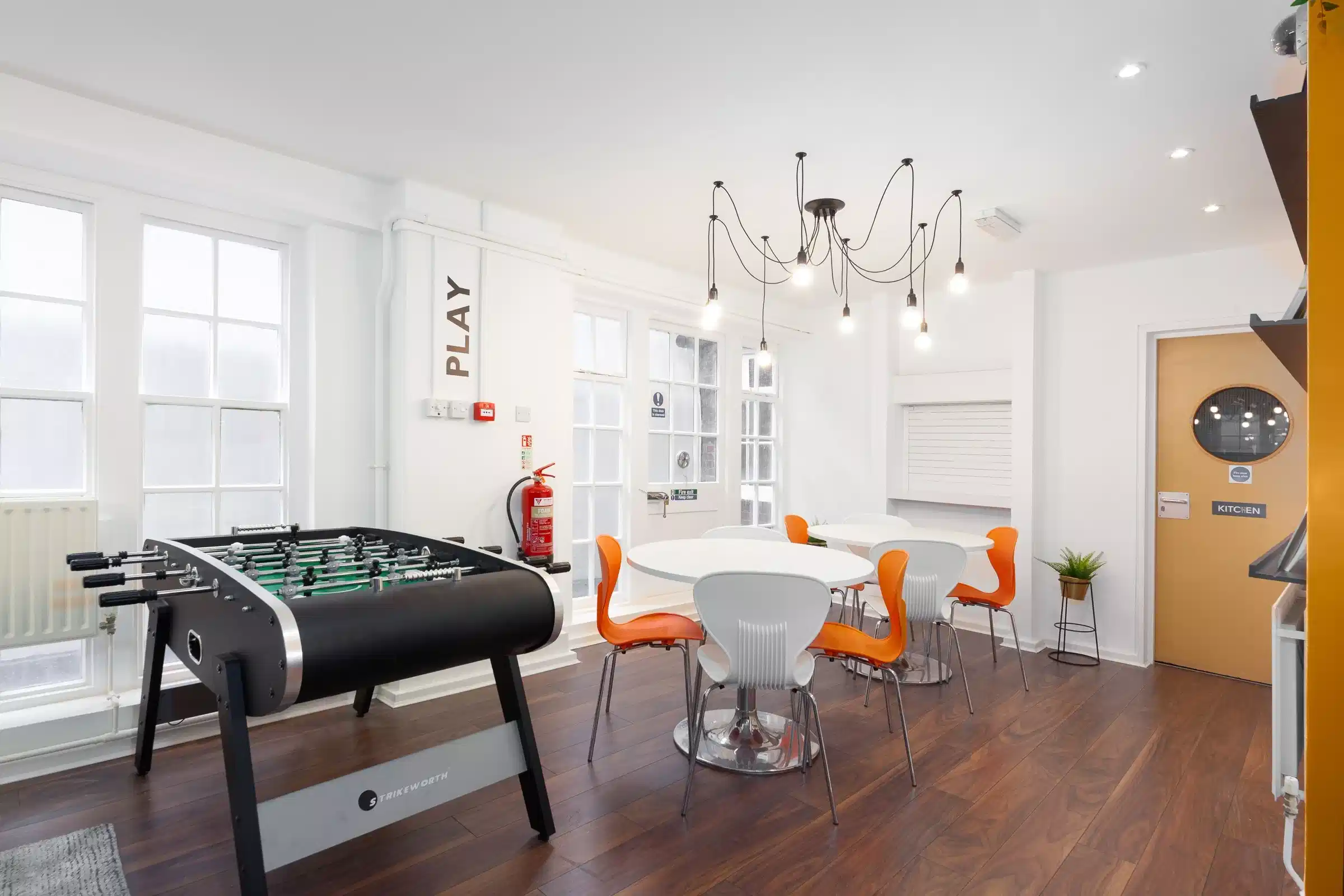 Classic Room - Common Area
