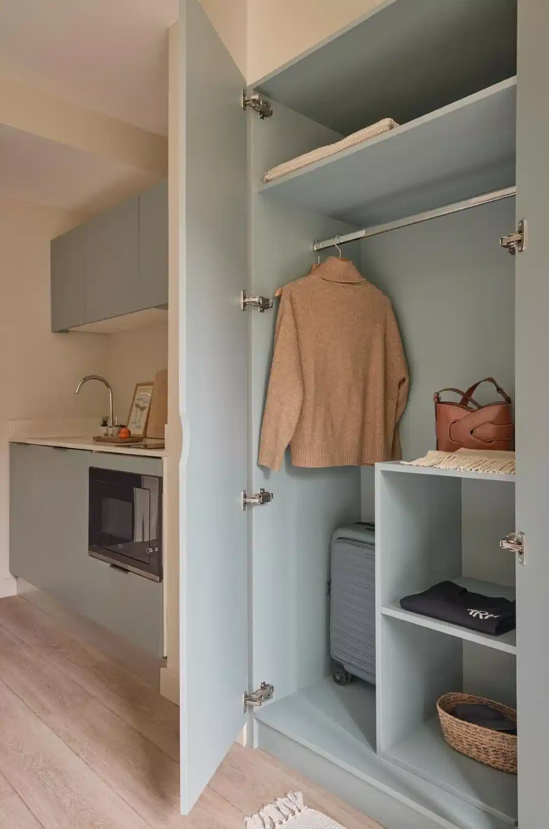 Premium Studio - Bedroom