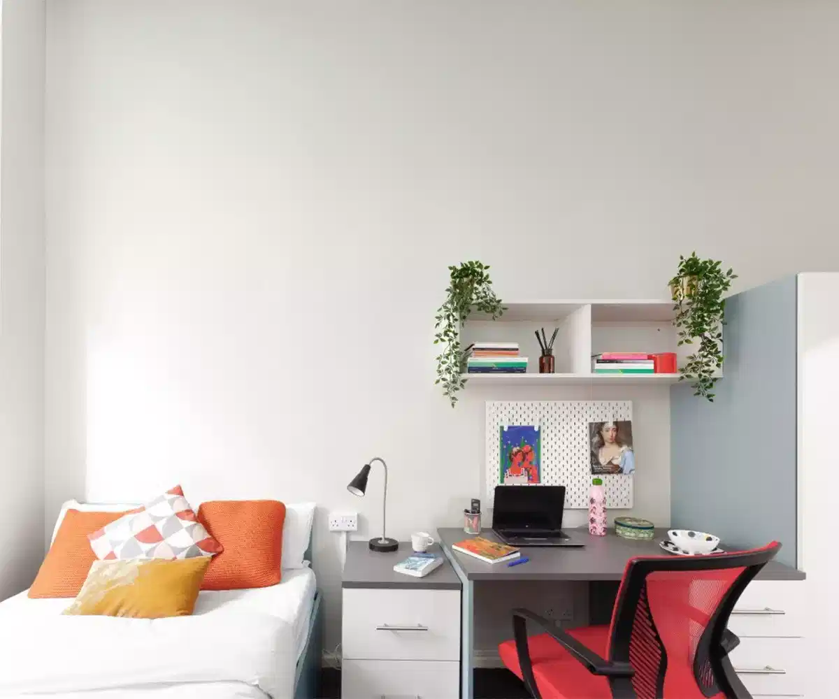 Classic - Bedroom