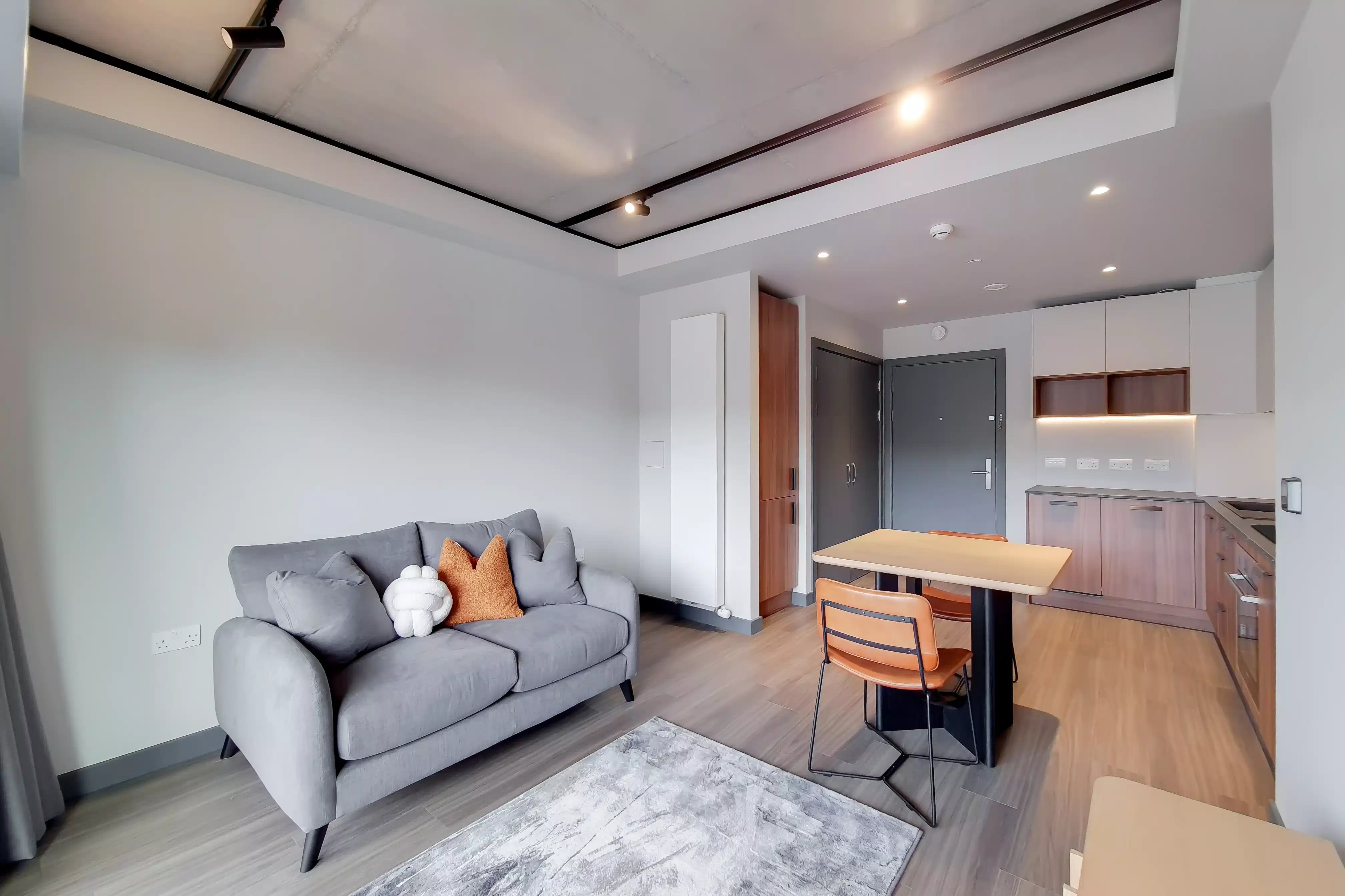 Studio - Room