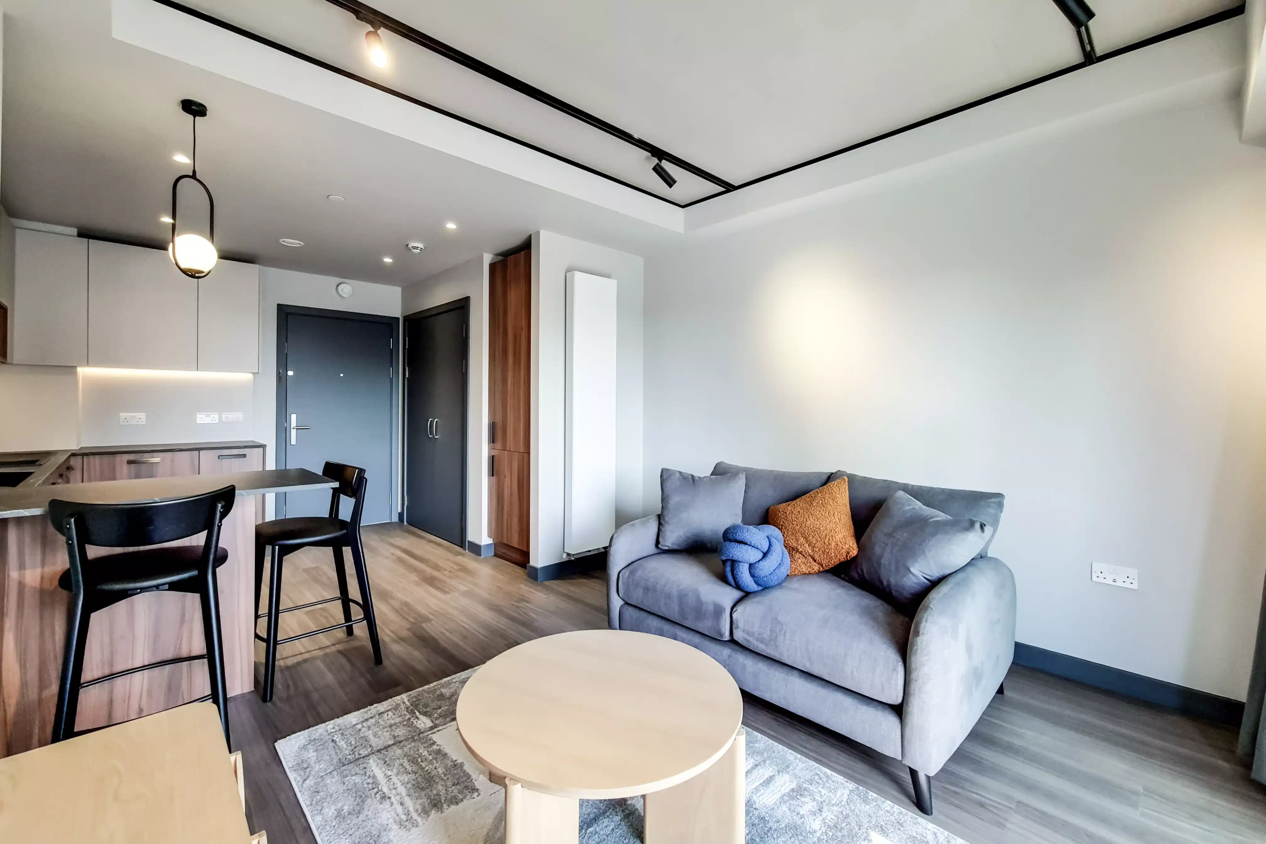 Studio - Room
