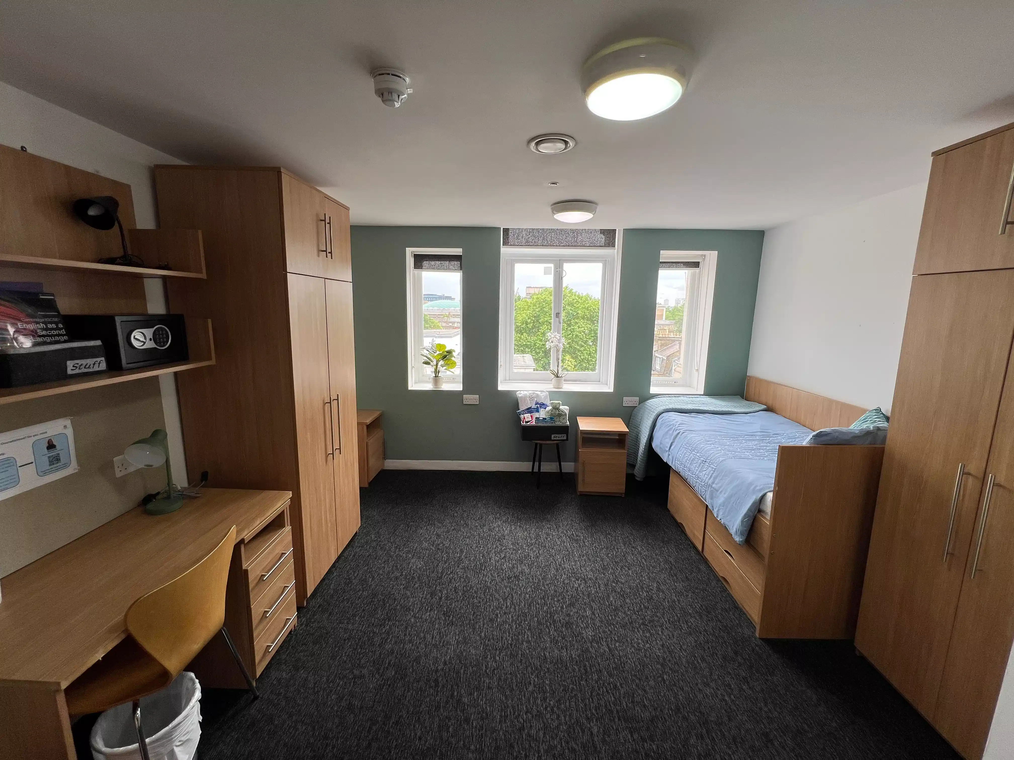 Premier Room - Bedroom