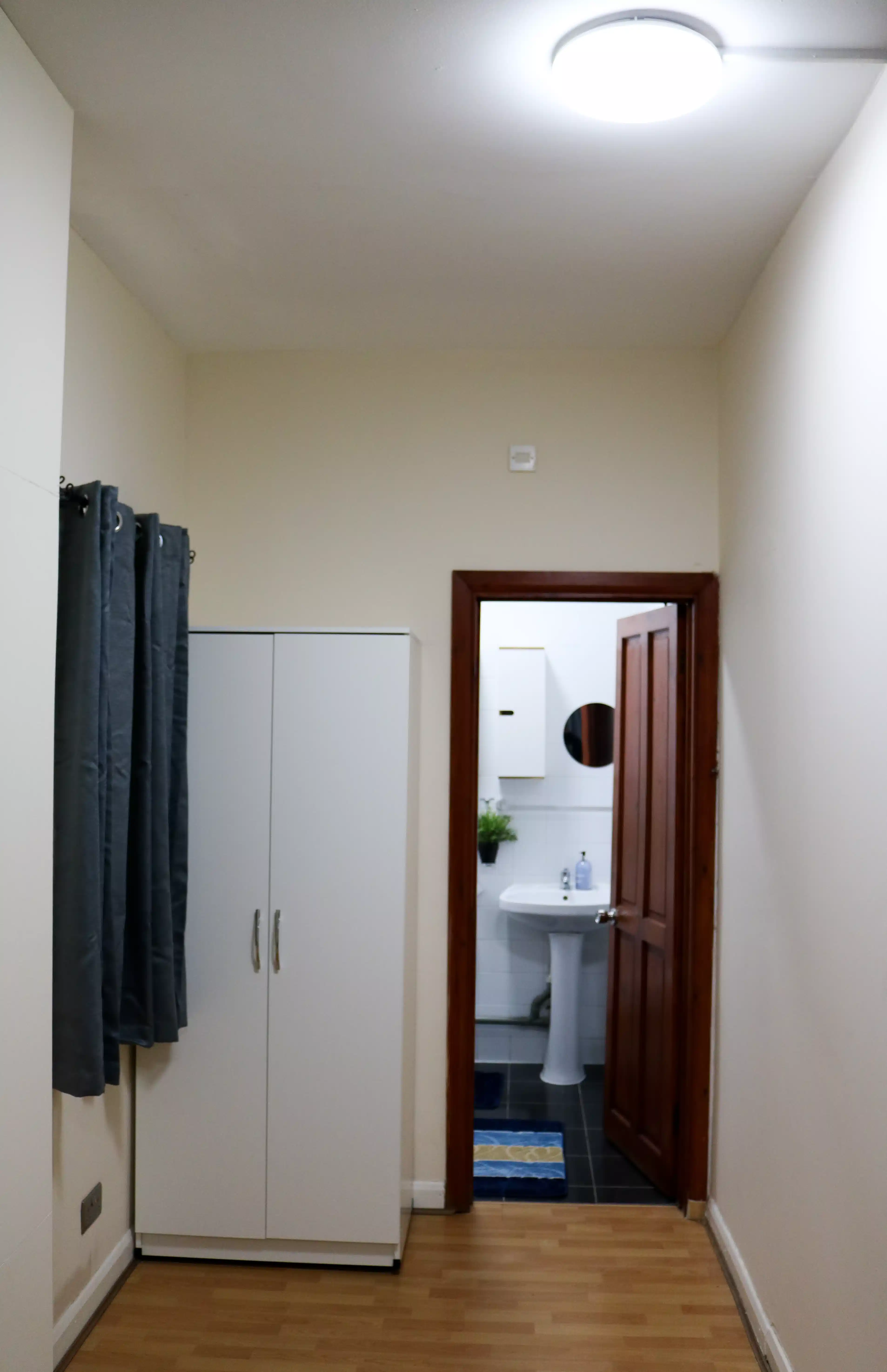 Big Double Ensuite - Amenities