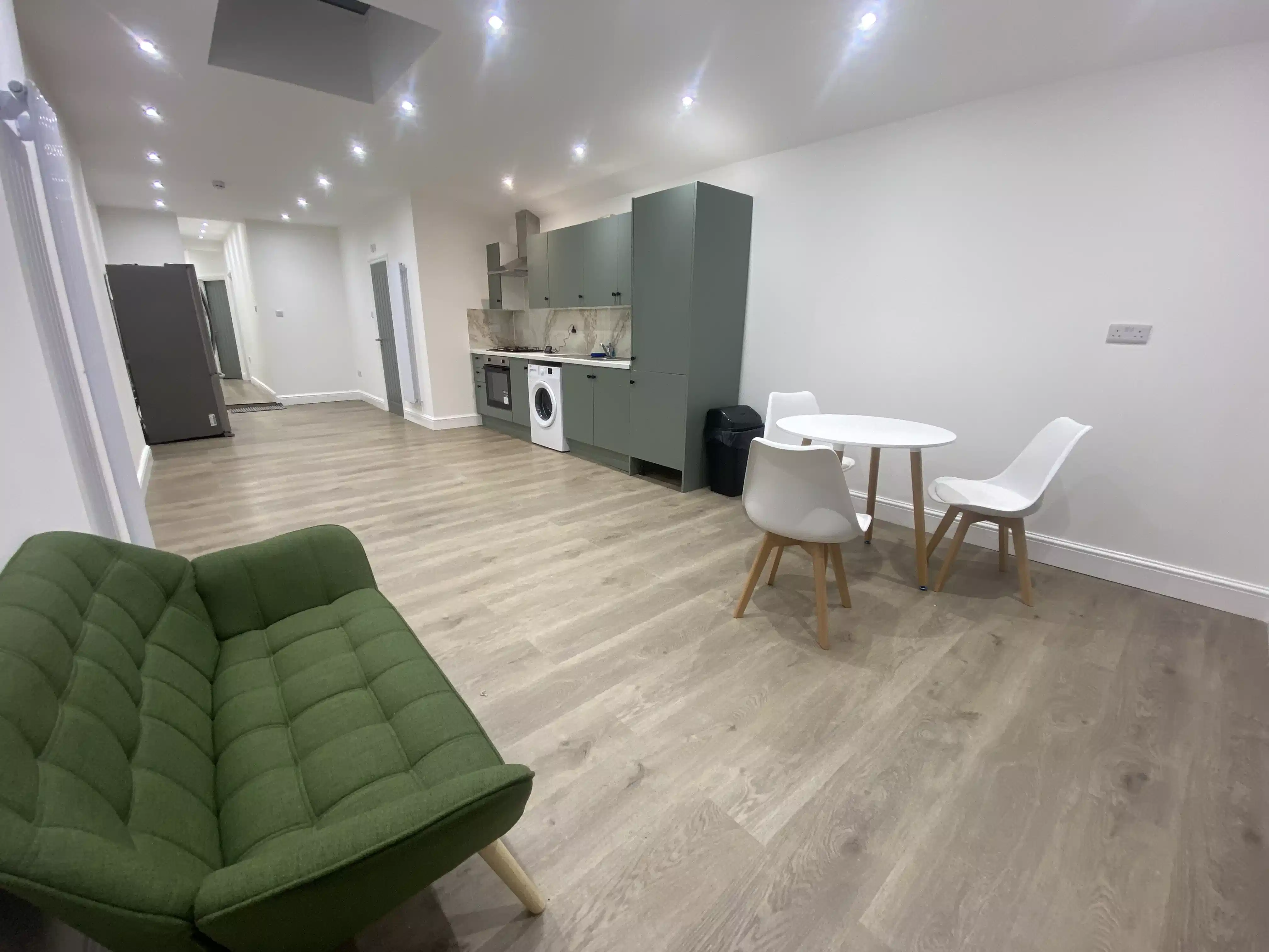 Big Double - Kitchen