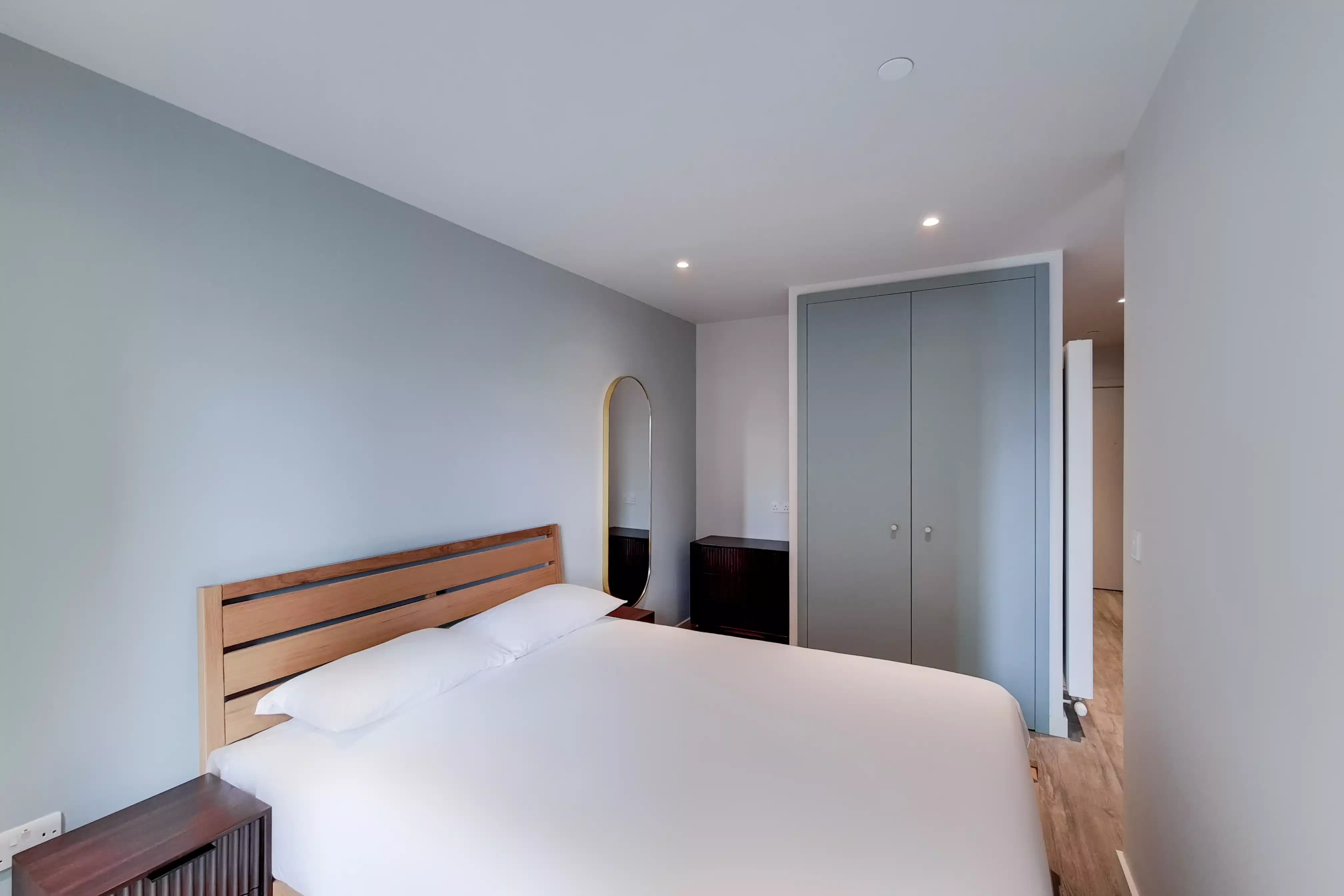 Studio - Bedroom