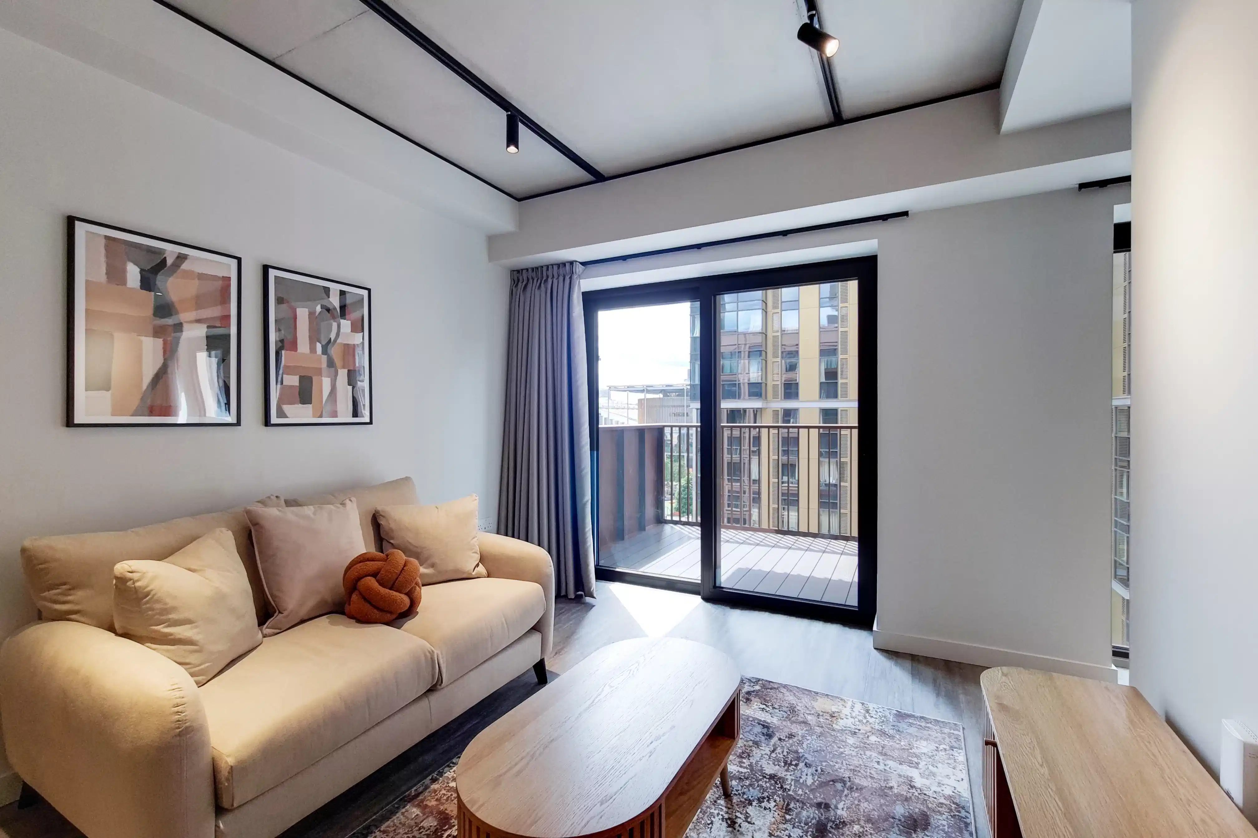 Studio - Common Area