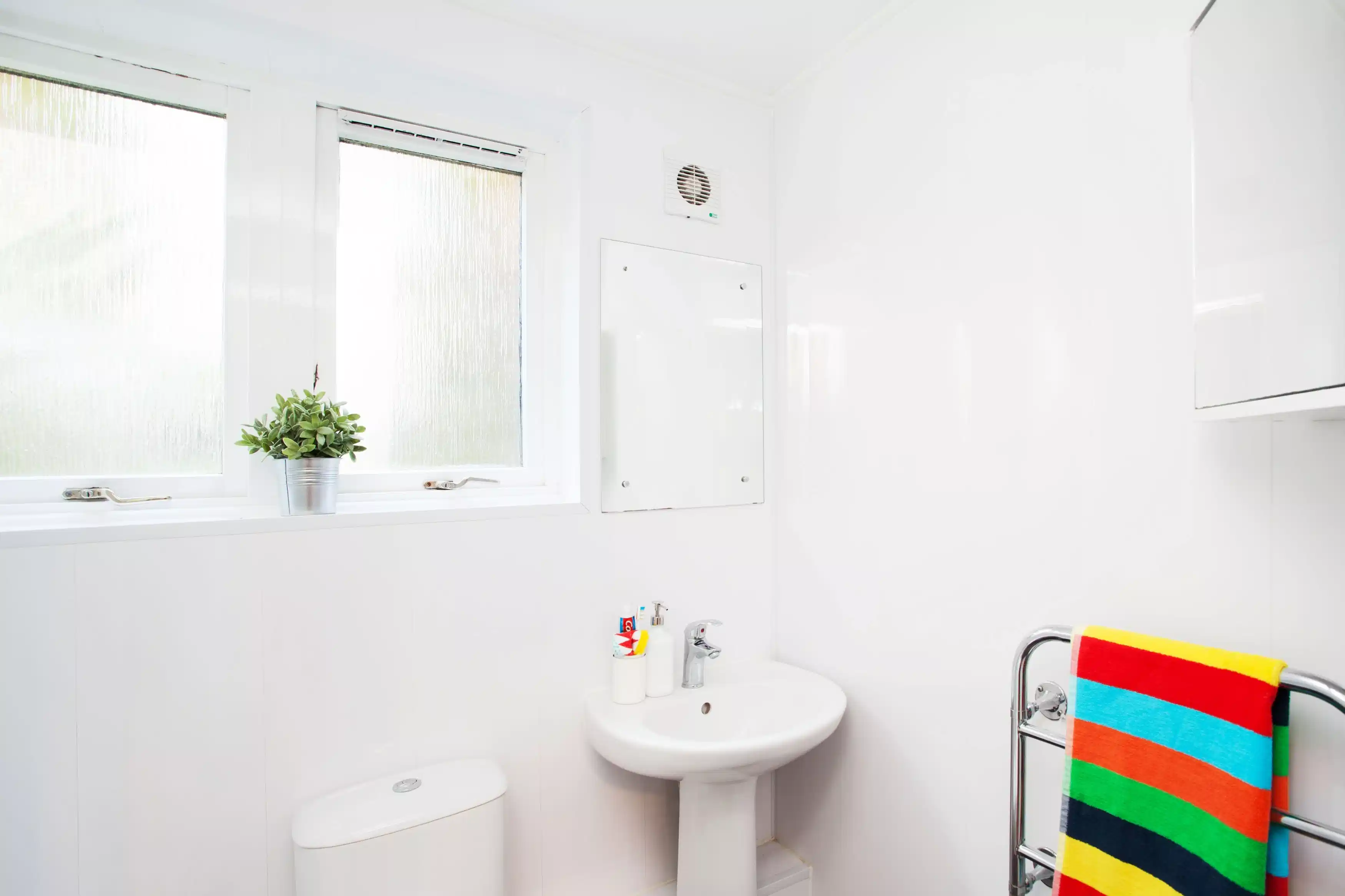 Bronze Non-Ensuite - Bathroom