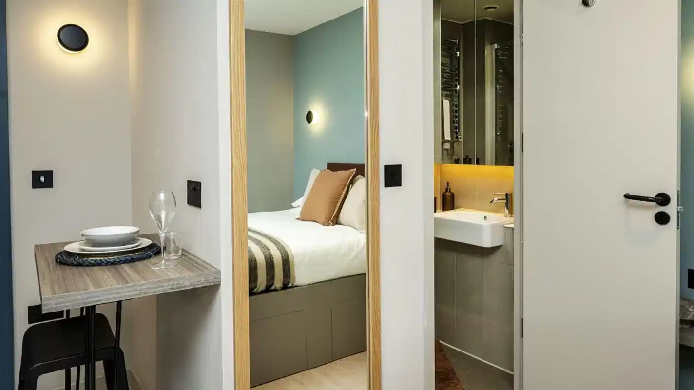 Premium Studio - Bedroom