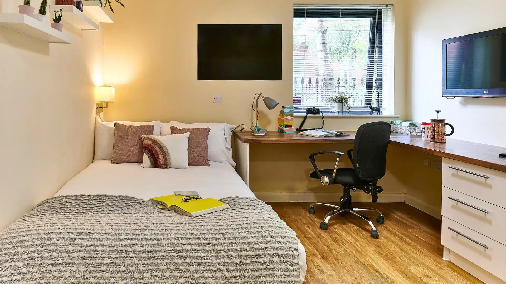 Classic Studio - Bedroom