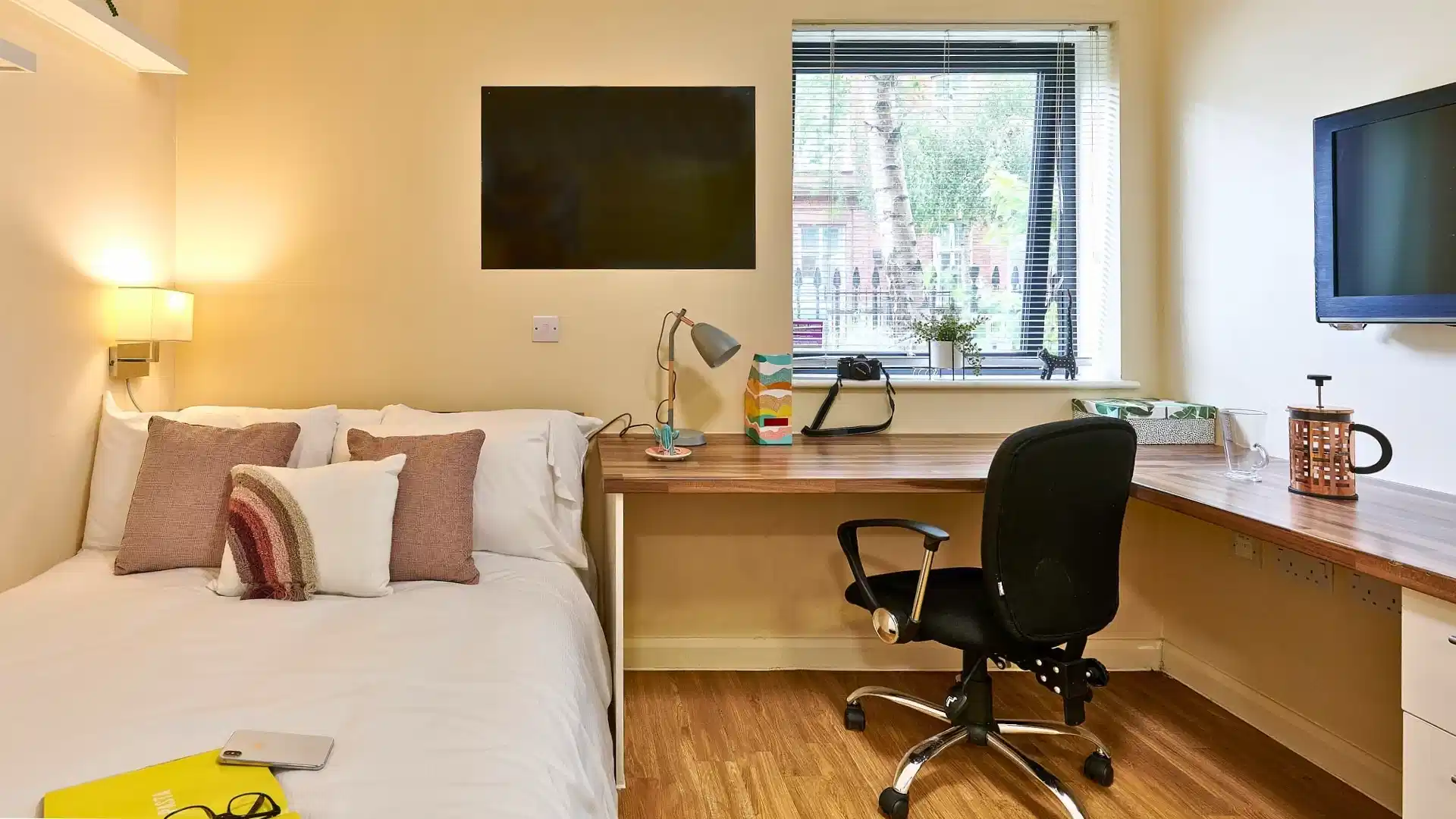 Classic Studio - Bedroom