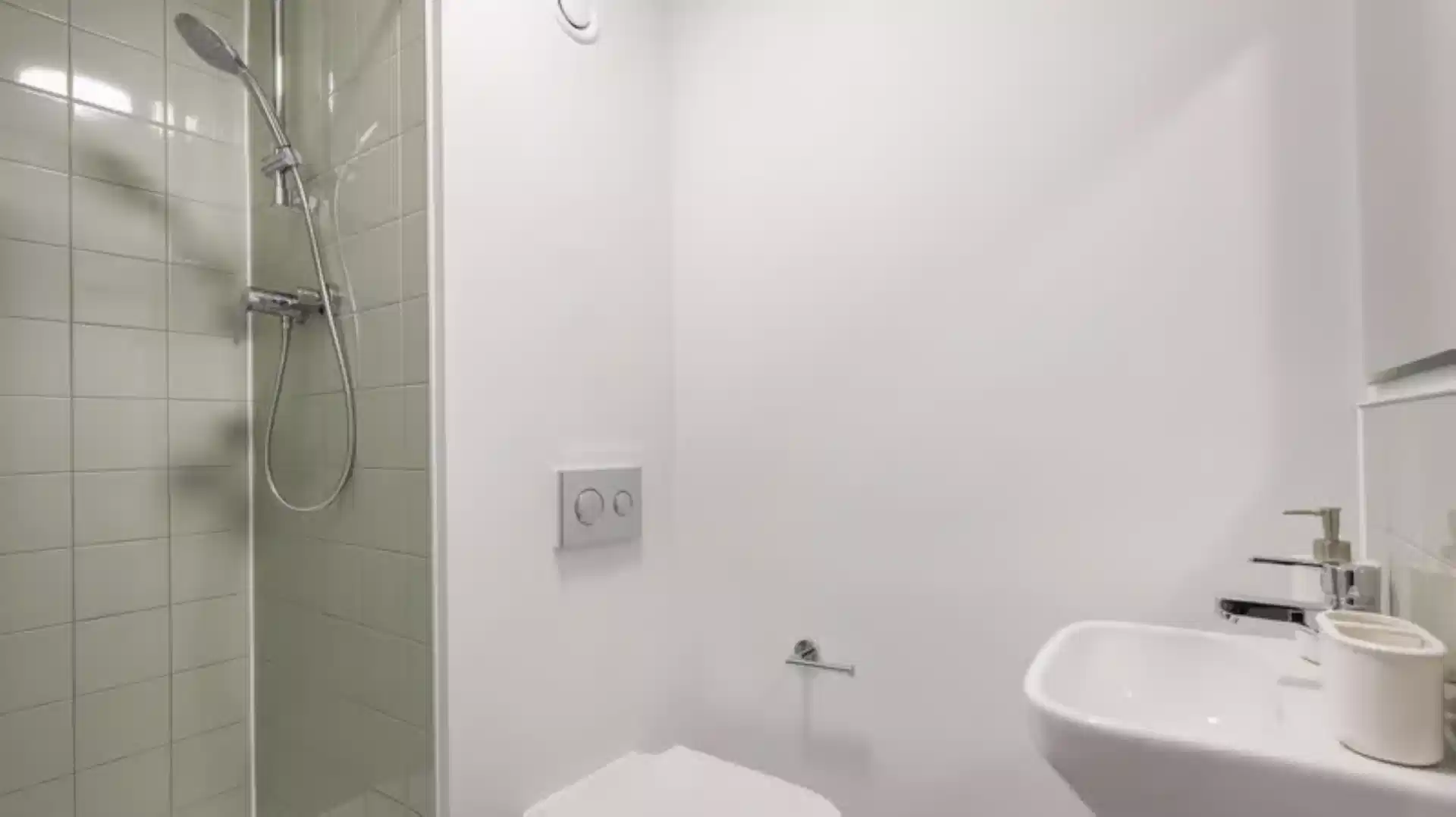 Classic Ensuite - Bathroom