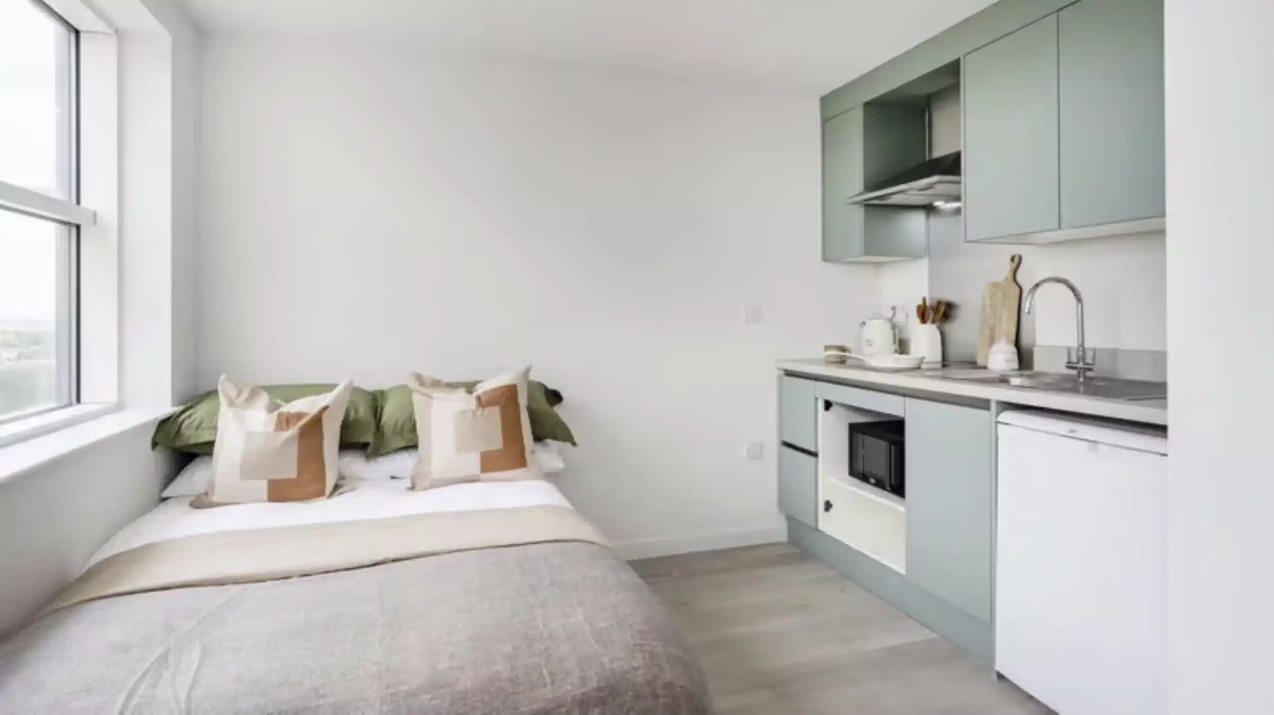 Premium Studio - Bedroom