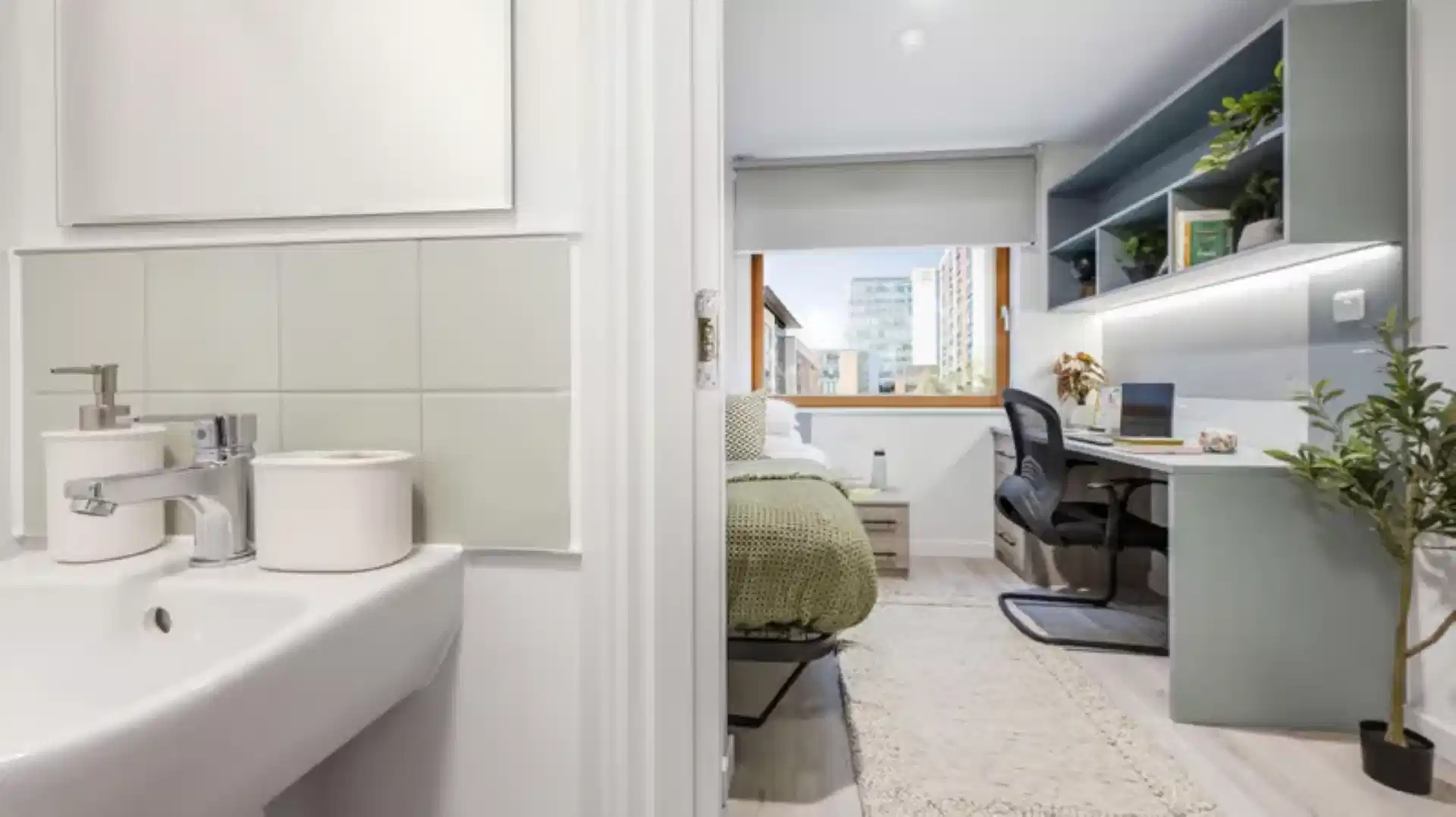Classic Ensuite - Bedroom