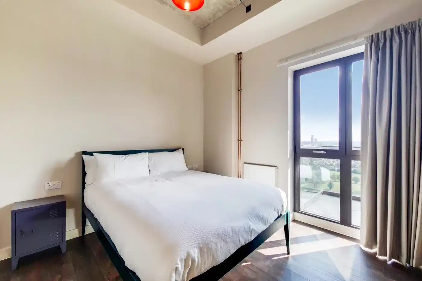 Studio - Bedroom