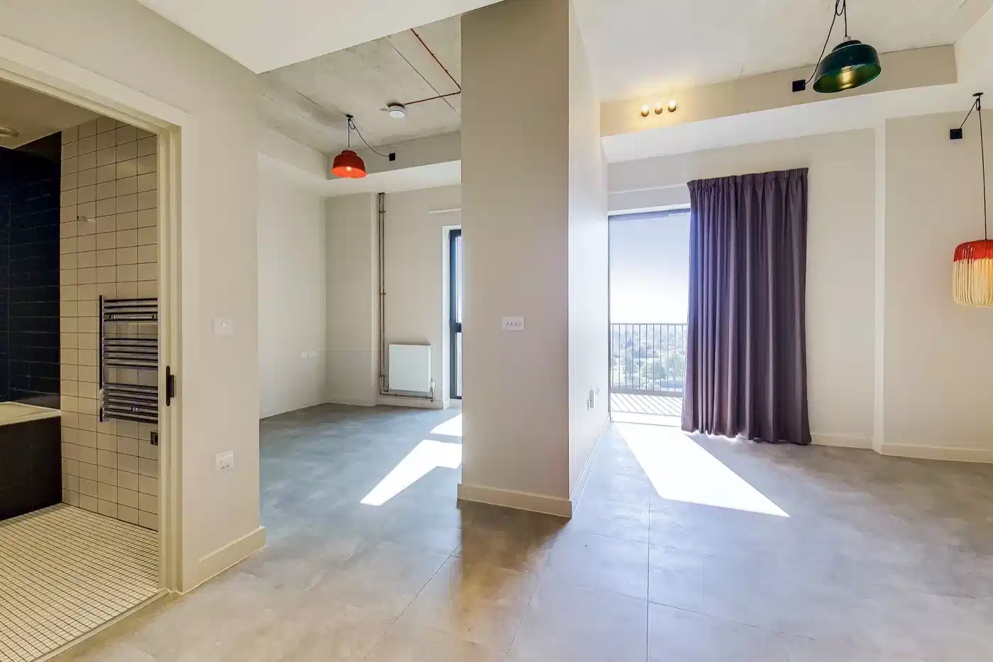 Studio - Bedroom
