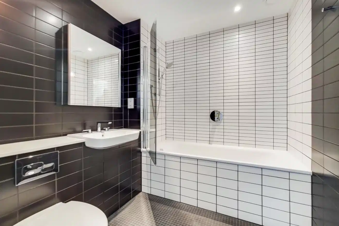 Studio - Bathroom