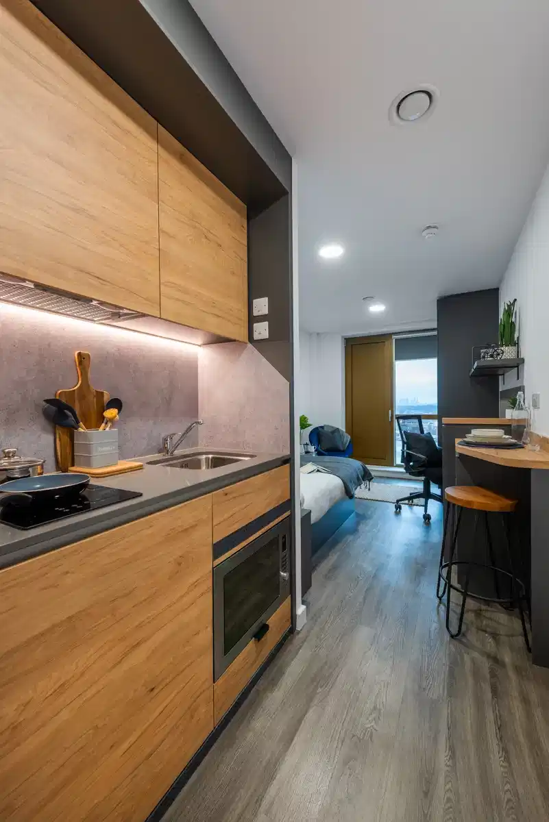 Premium Studio - Kitchen