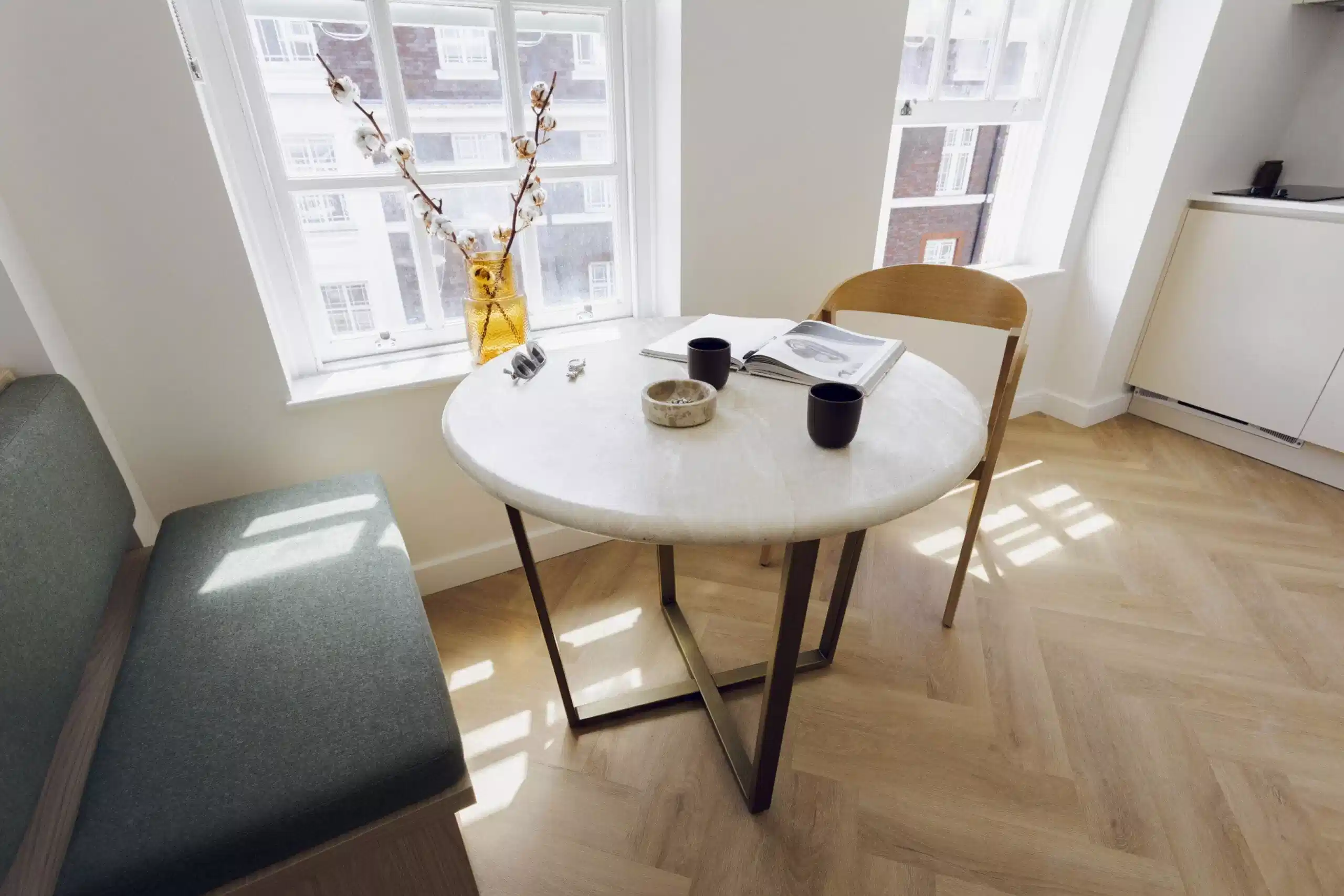 The L-Suite - Amenities