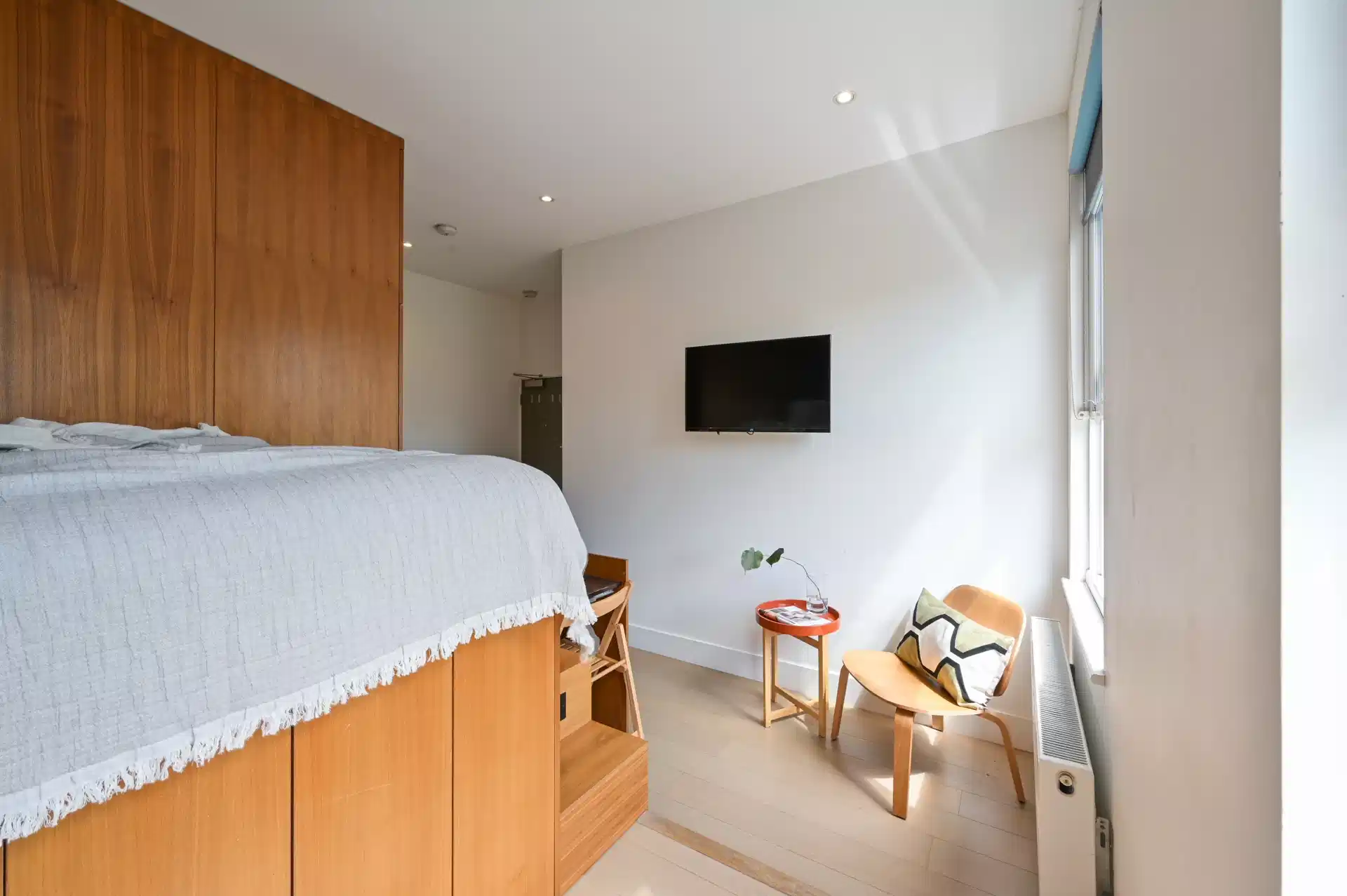 Superior Studio - Bedroom