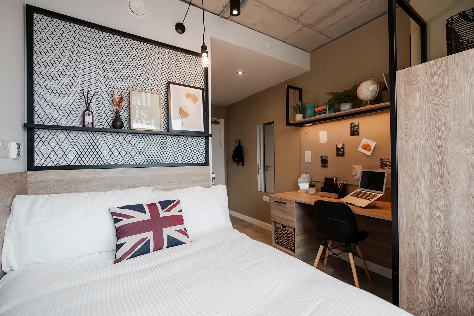 Classic Ensuite - Bedroom