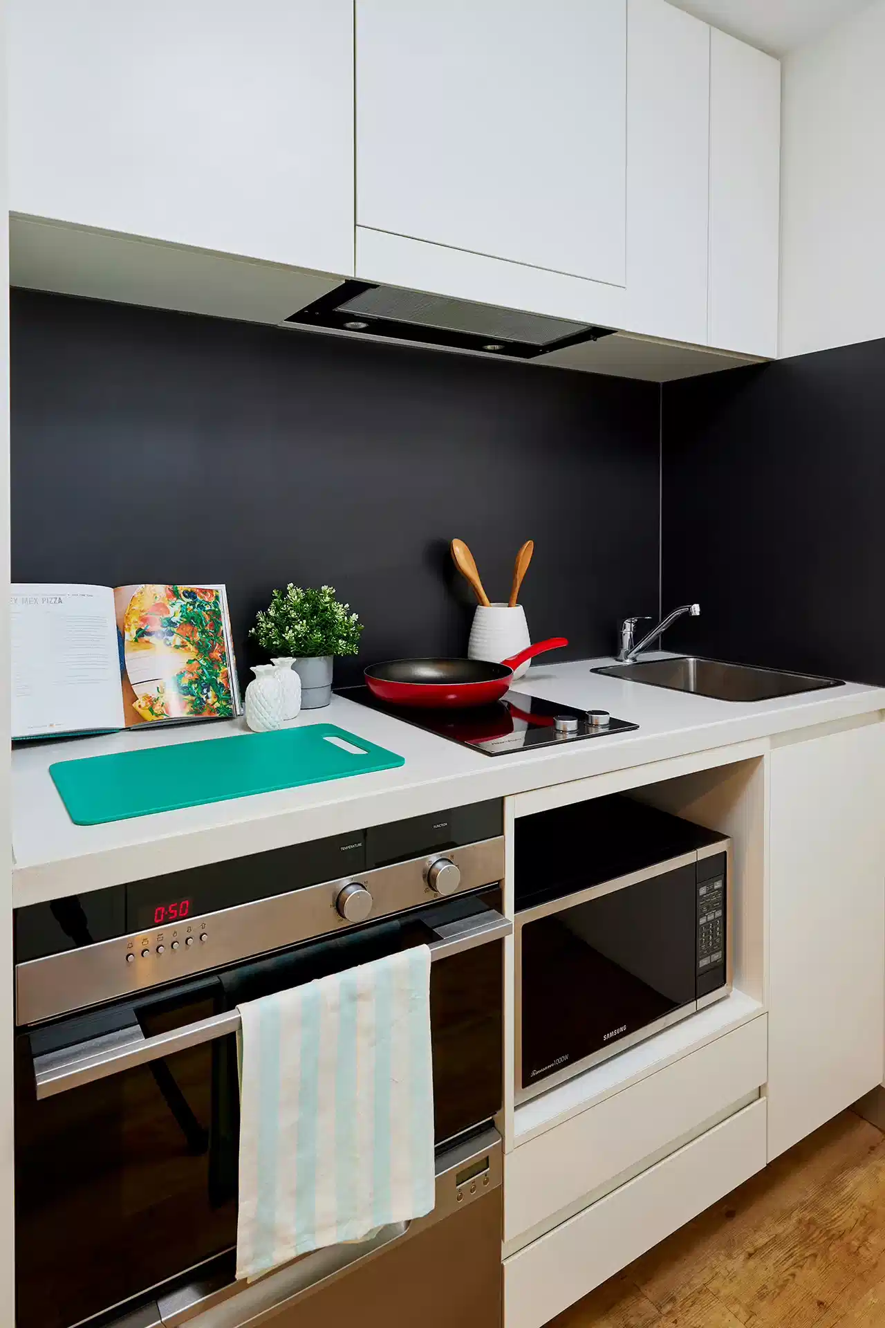 Ultra Twin, King Single Bed - Kitchen