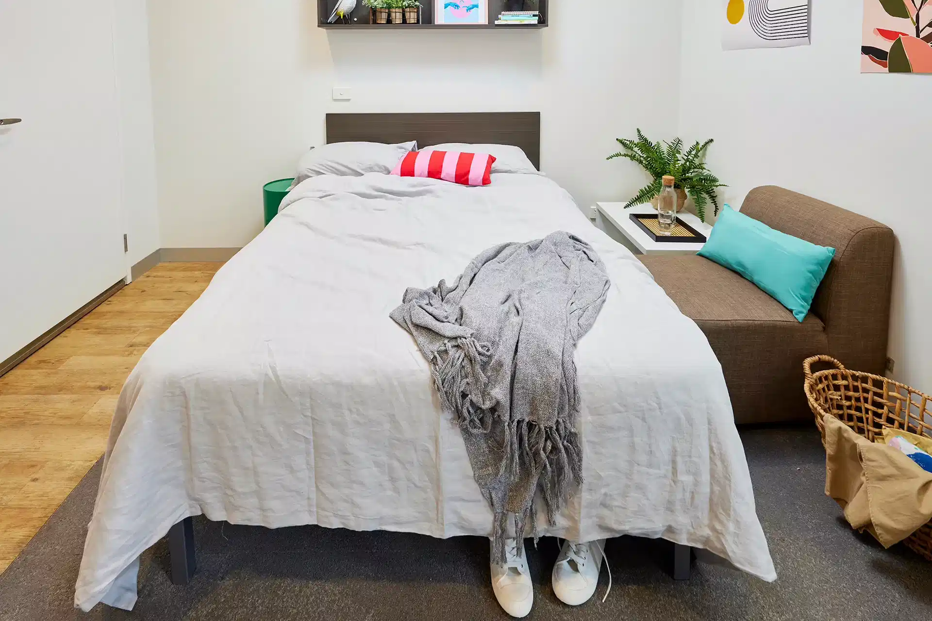 Signature Plus Studio, Double Bed - Bedroom