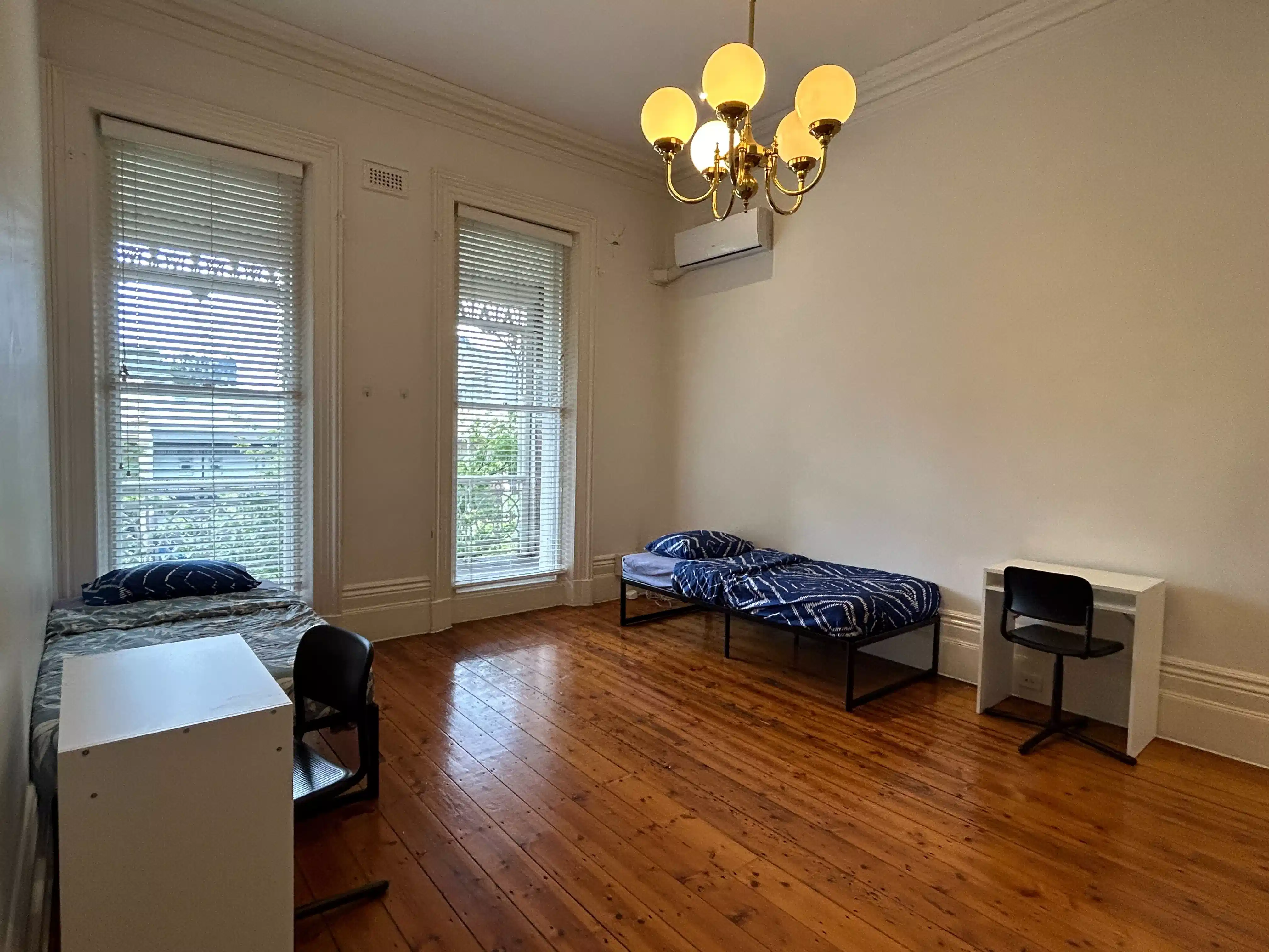 Twin Room - Bedroom
