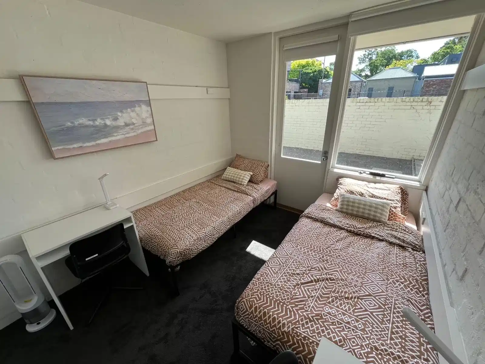 Twin Room - Bedroom