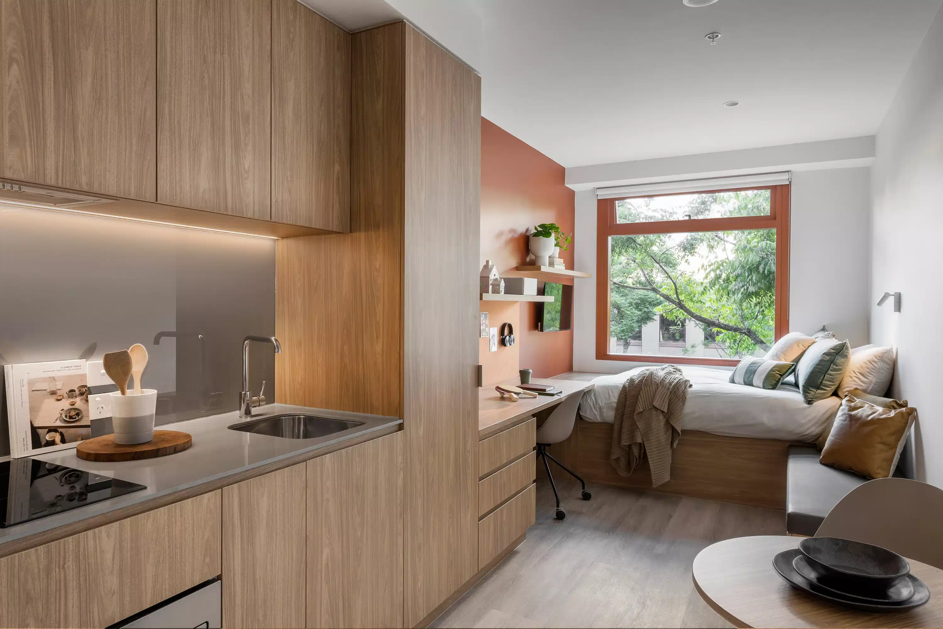 Large Studio - Kitchen