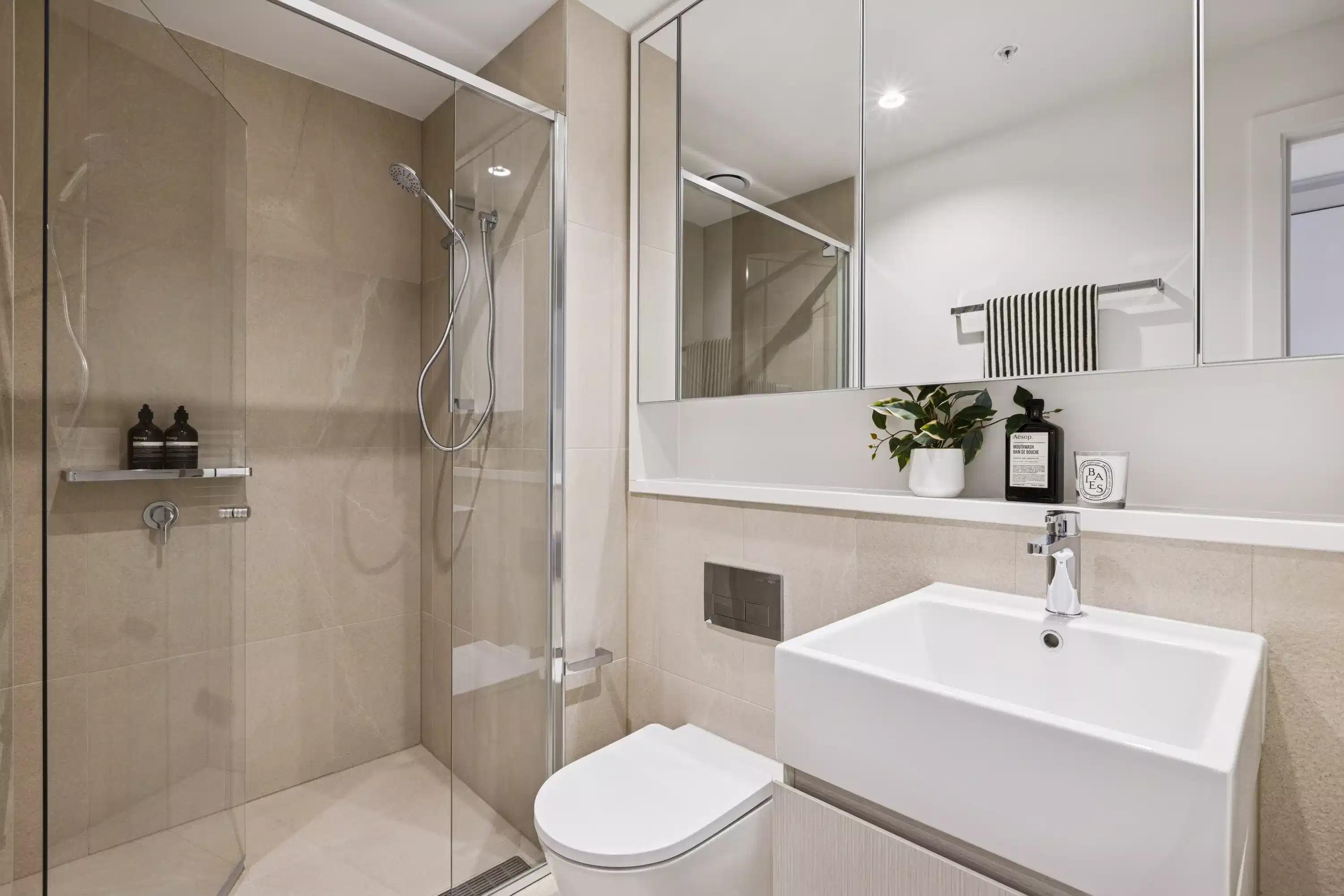 Studio Furnished - Bathroom