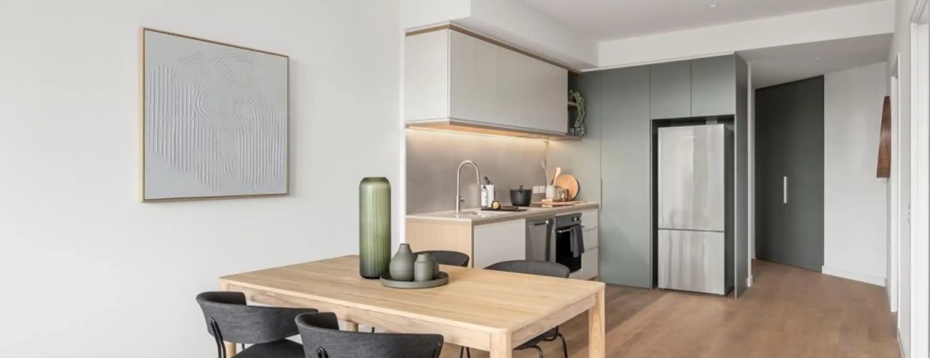 1 Bed 1 Bath - Furnished - Kitchen