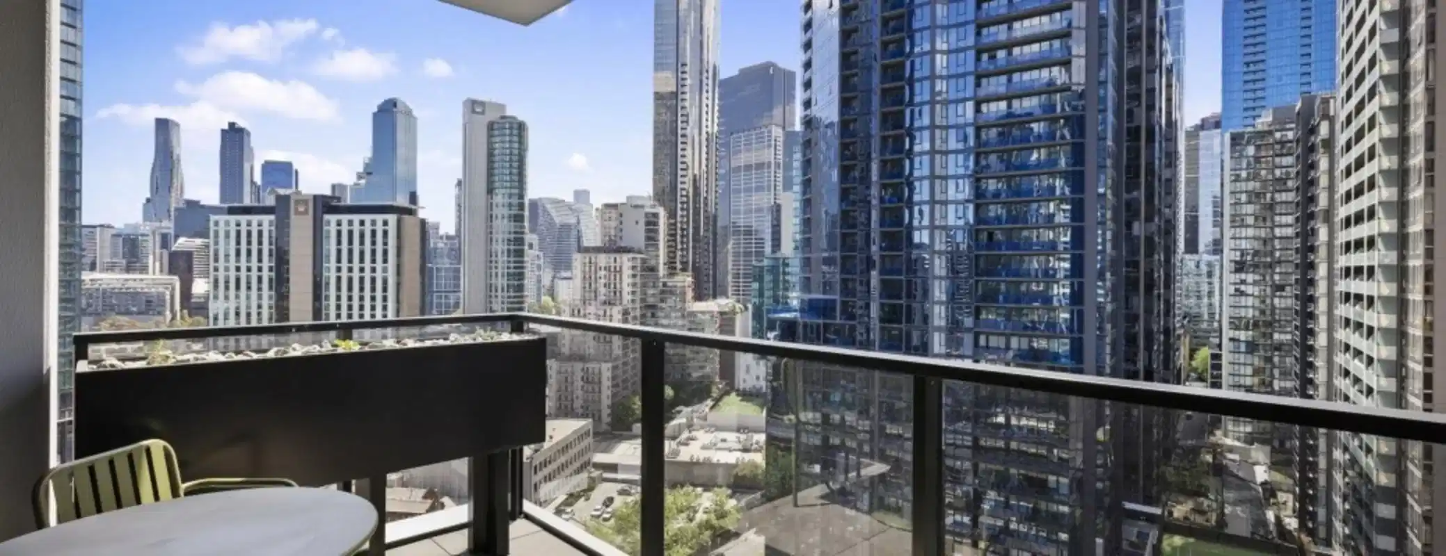 2 Bedroom 2 Bathroom - Amenities