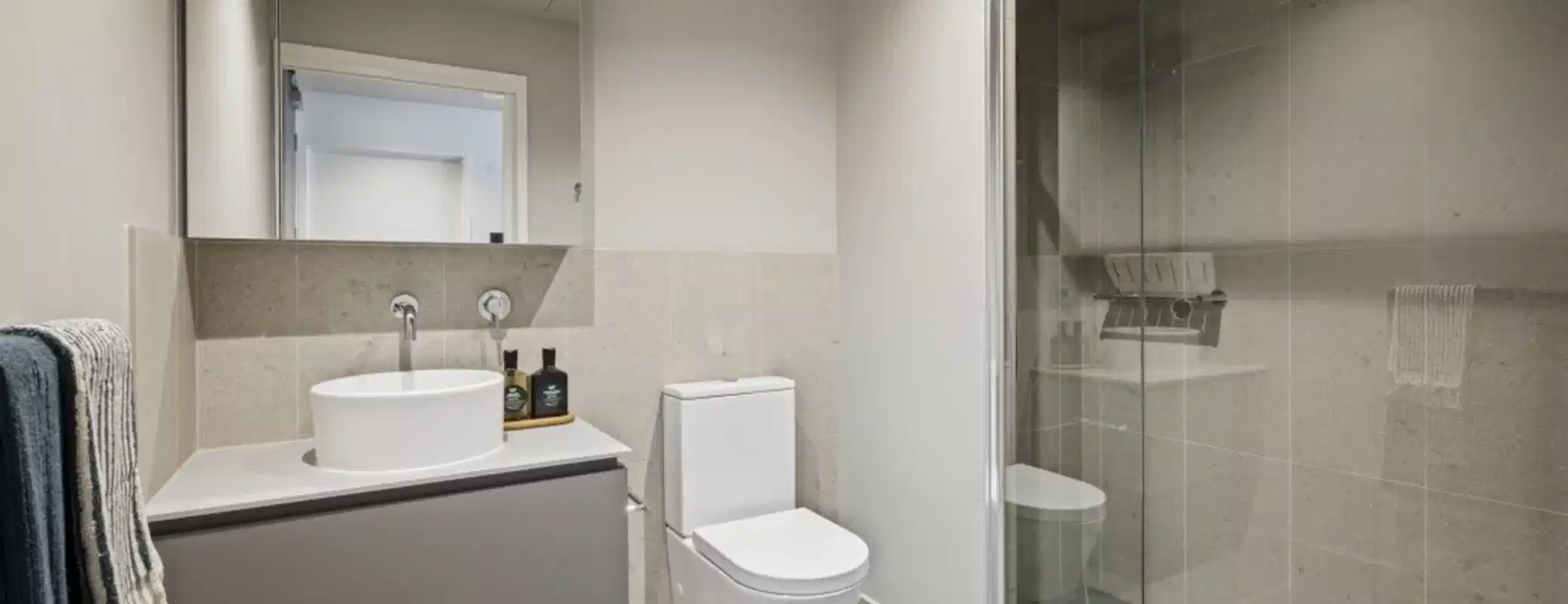 2 Bedroom 2 Bathroom - Bathroom
