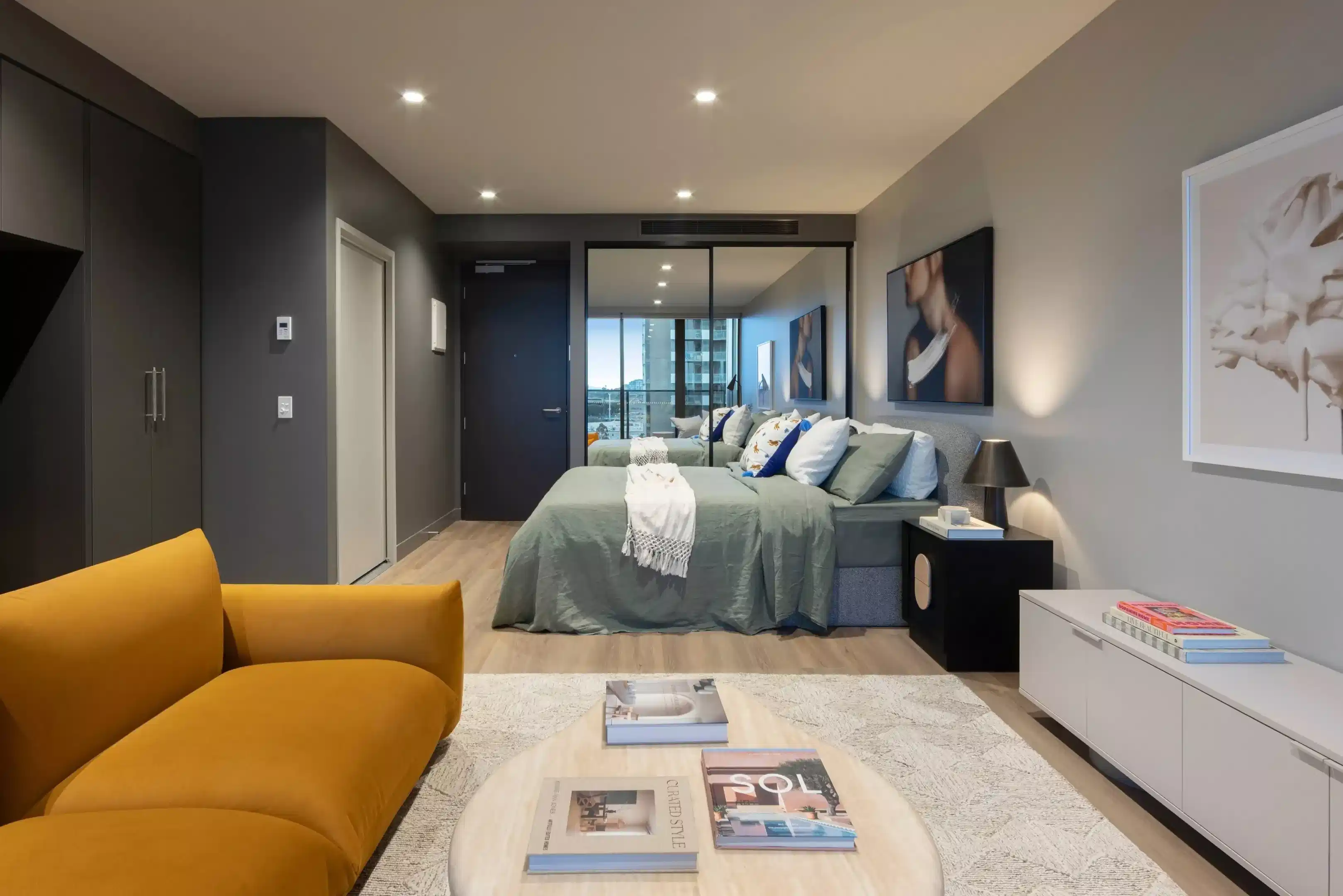 Studio - Bedroom