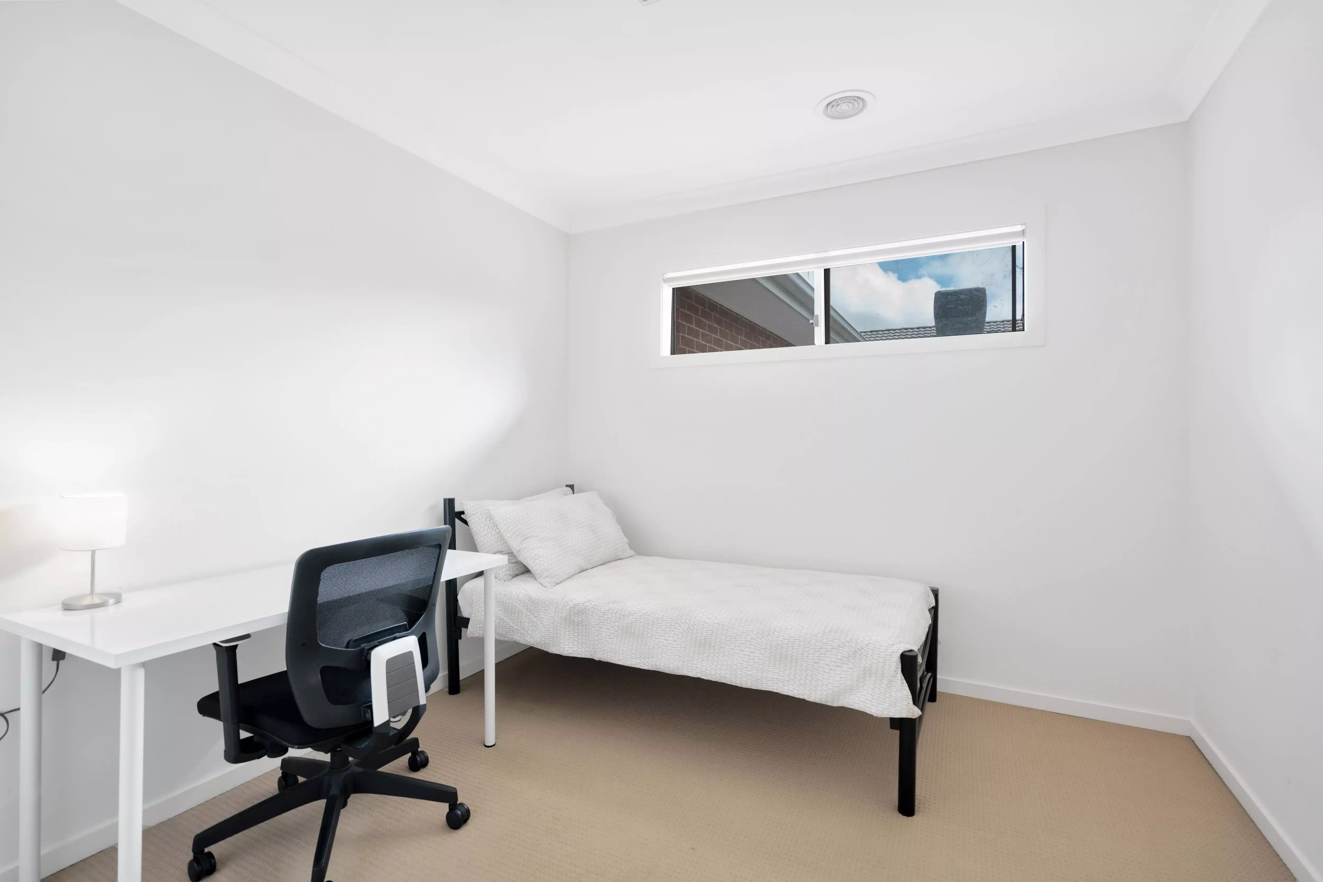 Single Room - Bedroom
