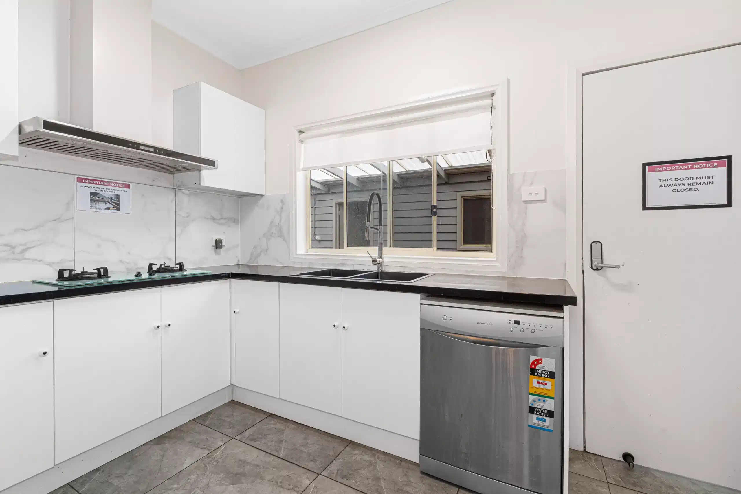 Single Room - Kitchen